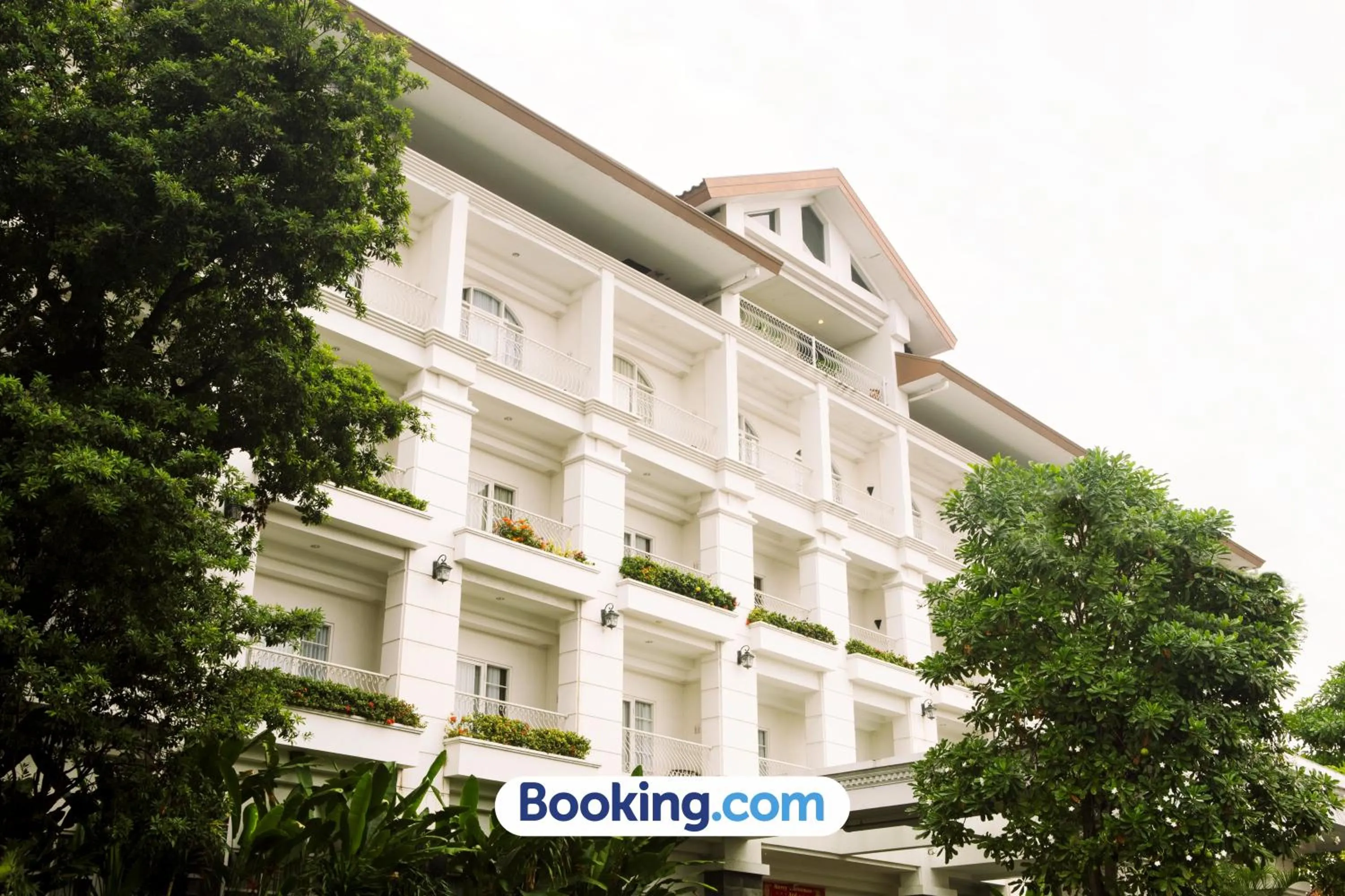 Property building in Gallery Prawirotaman Hotel