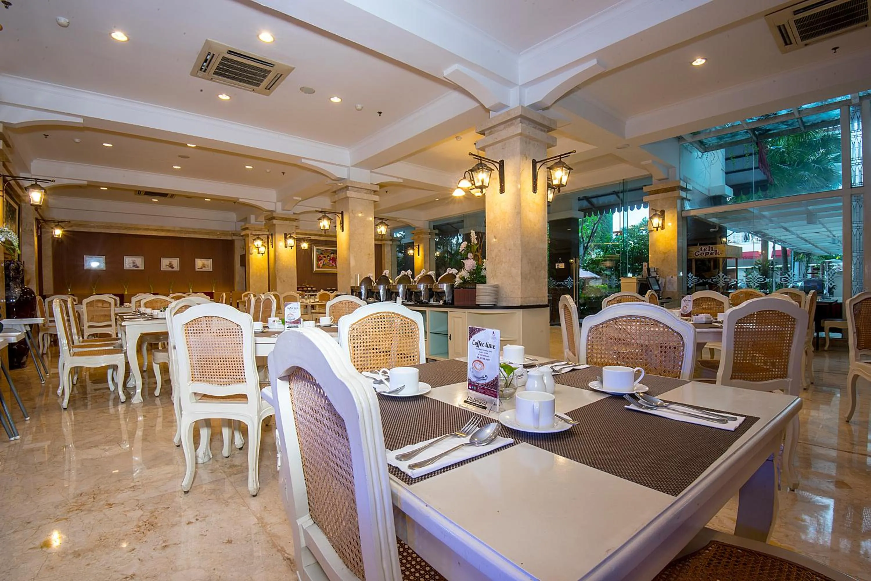 Restaurant/places to eat in Gallery Prawirotaman Hotel