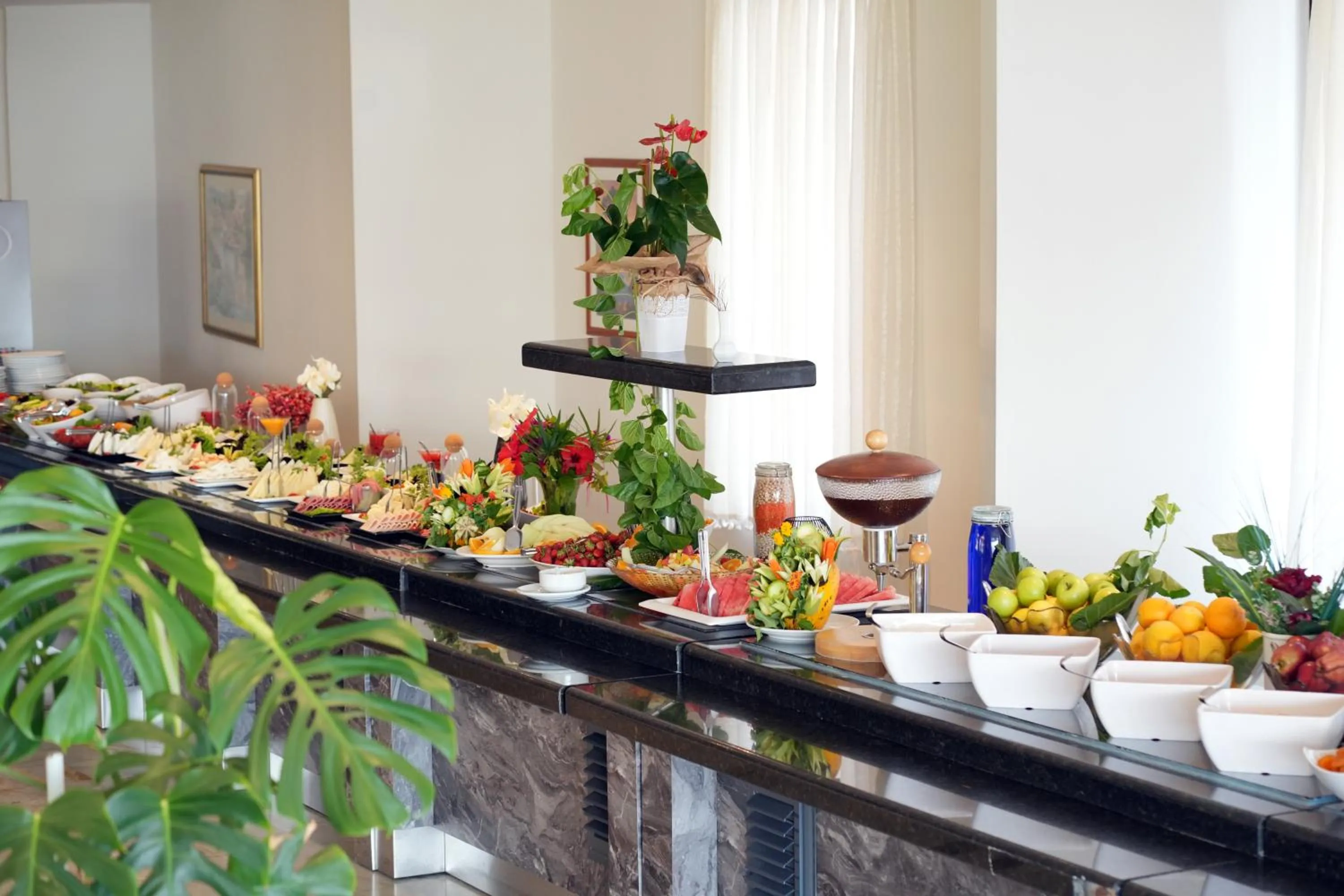 Food and drinks in Hotel Caprea