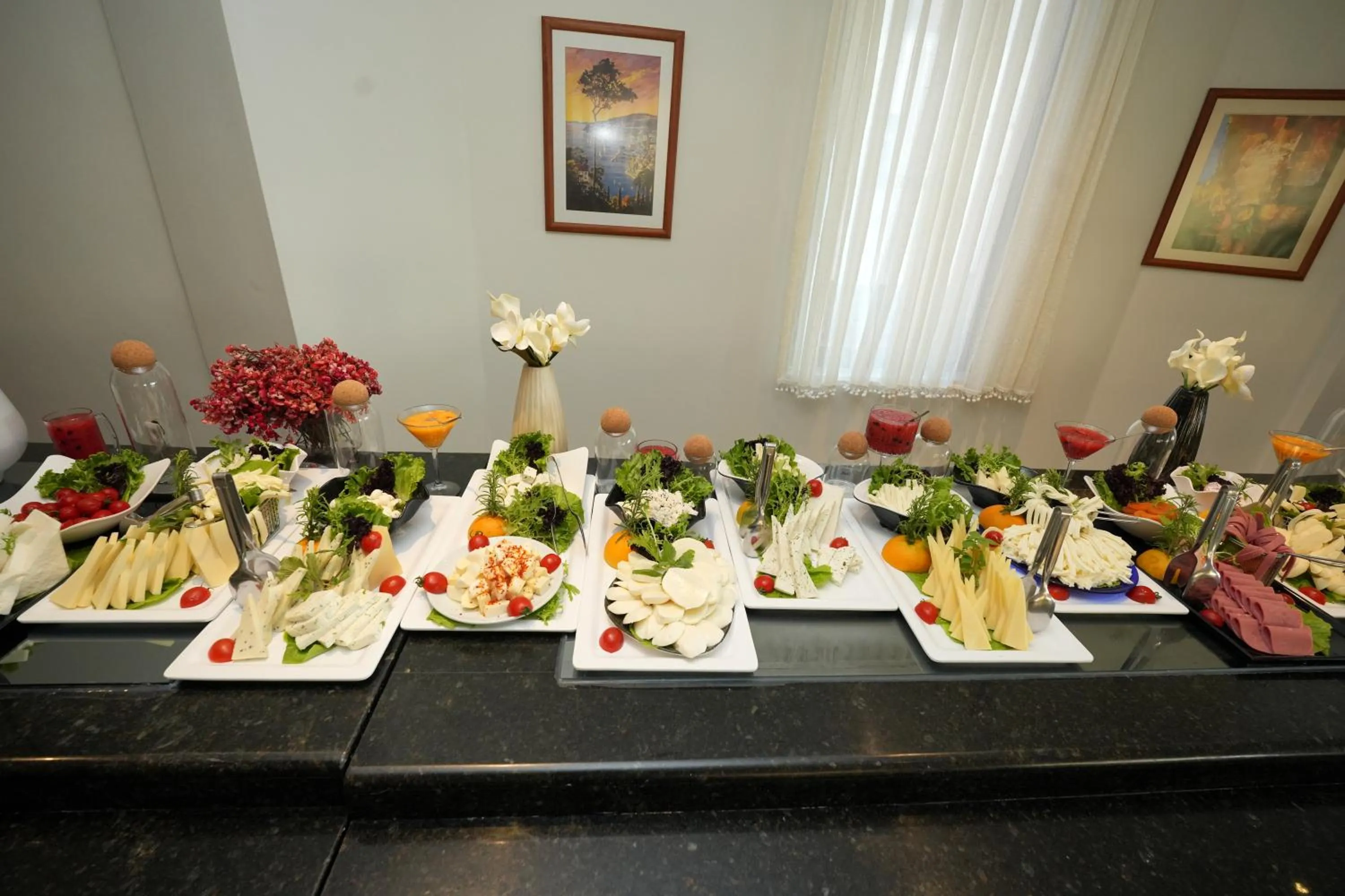 Food and drinks in Hotel Caprea