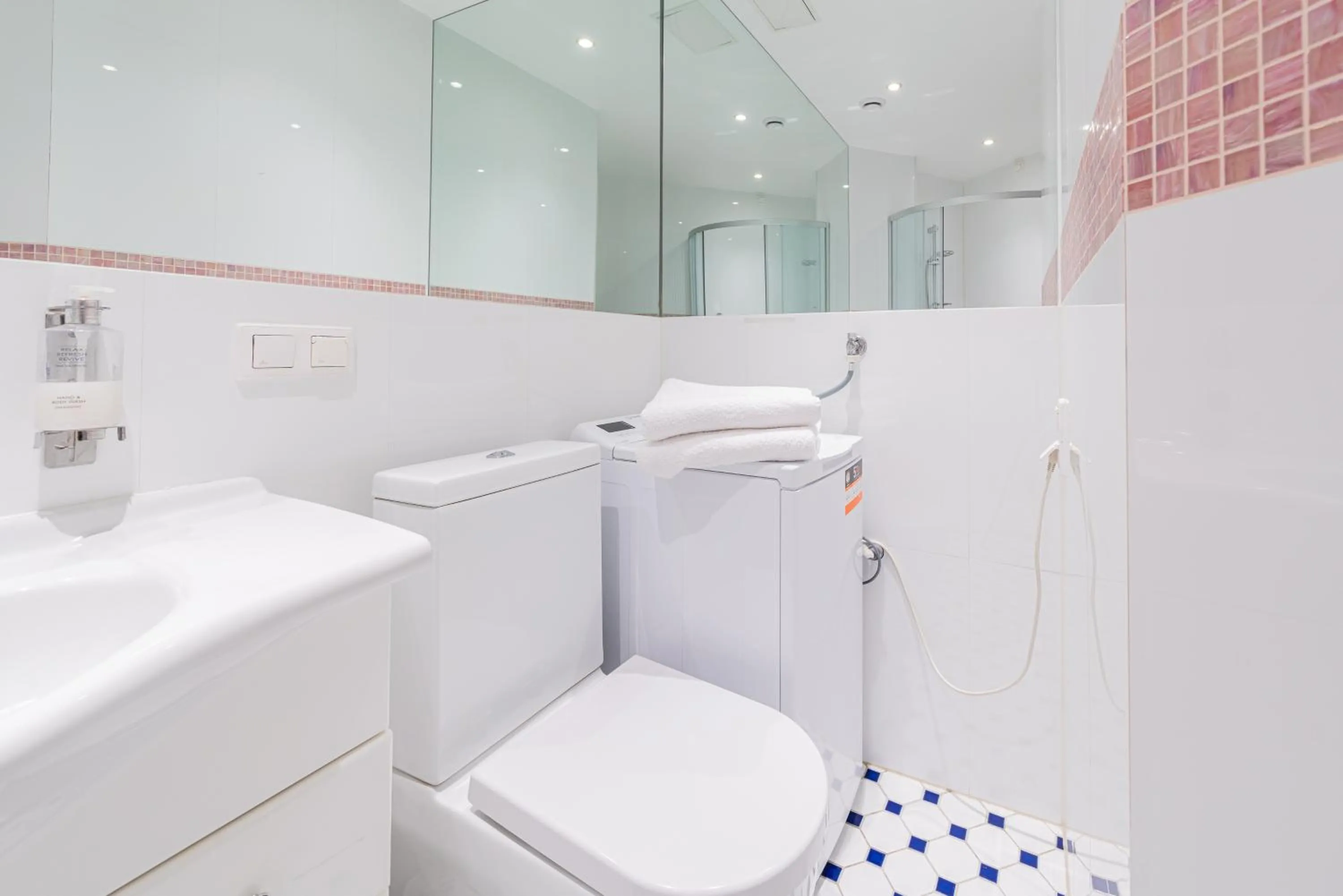 Yoga Residence Apartments