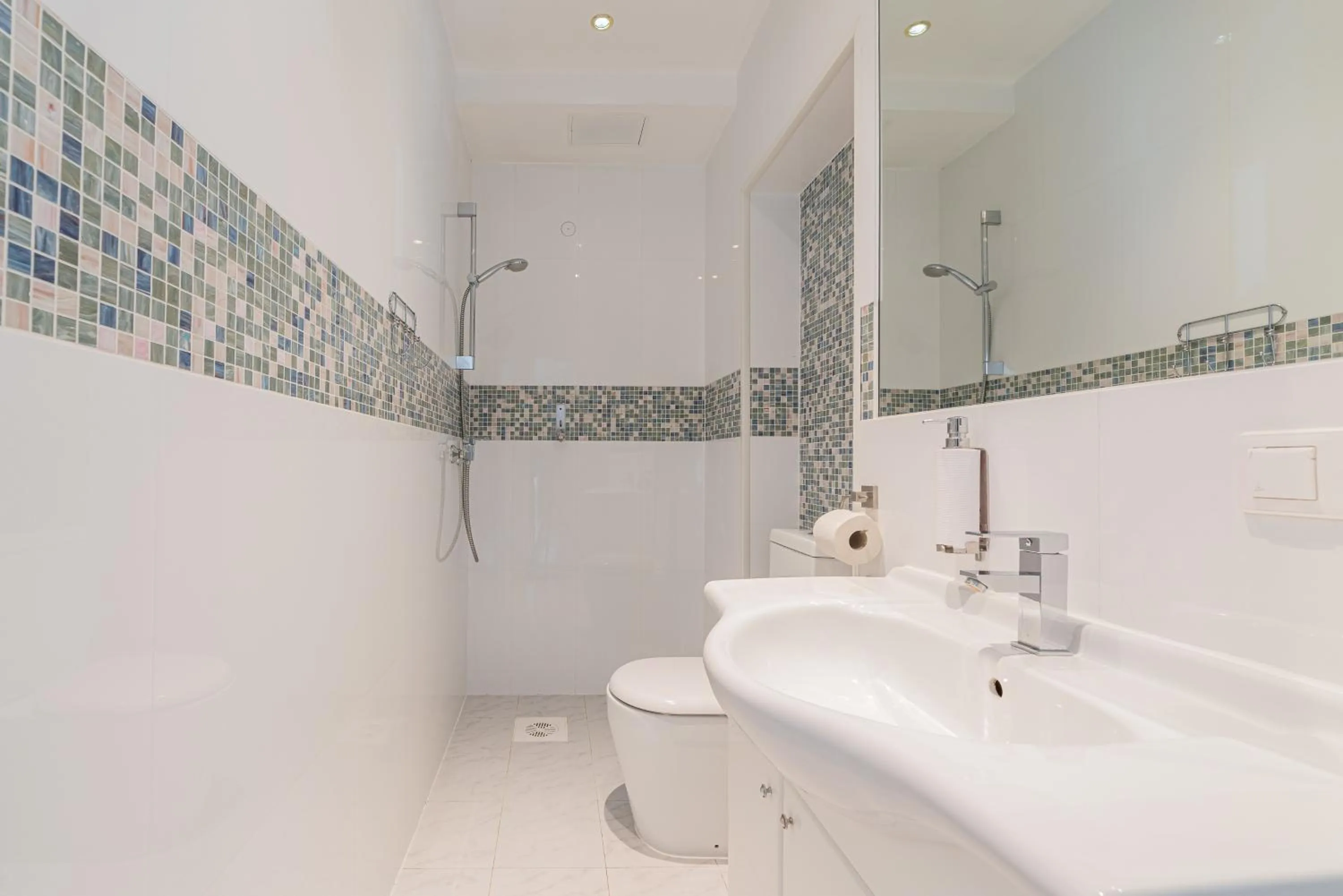 Yoga Residence Apartments