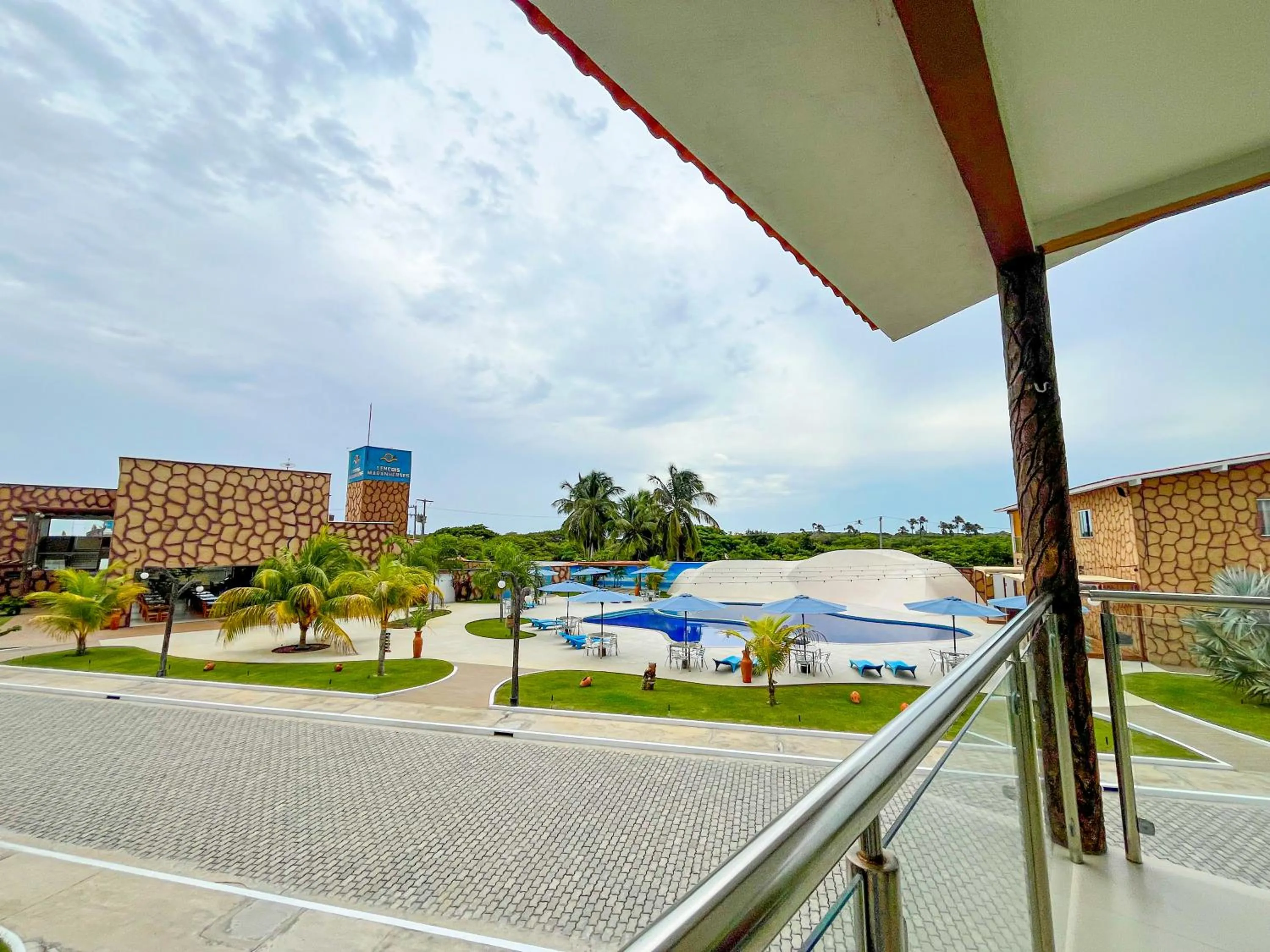 Pool view in Pousada Lençóis Maranhenses
