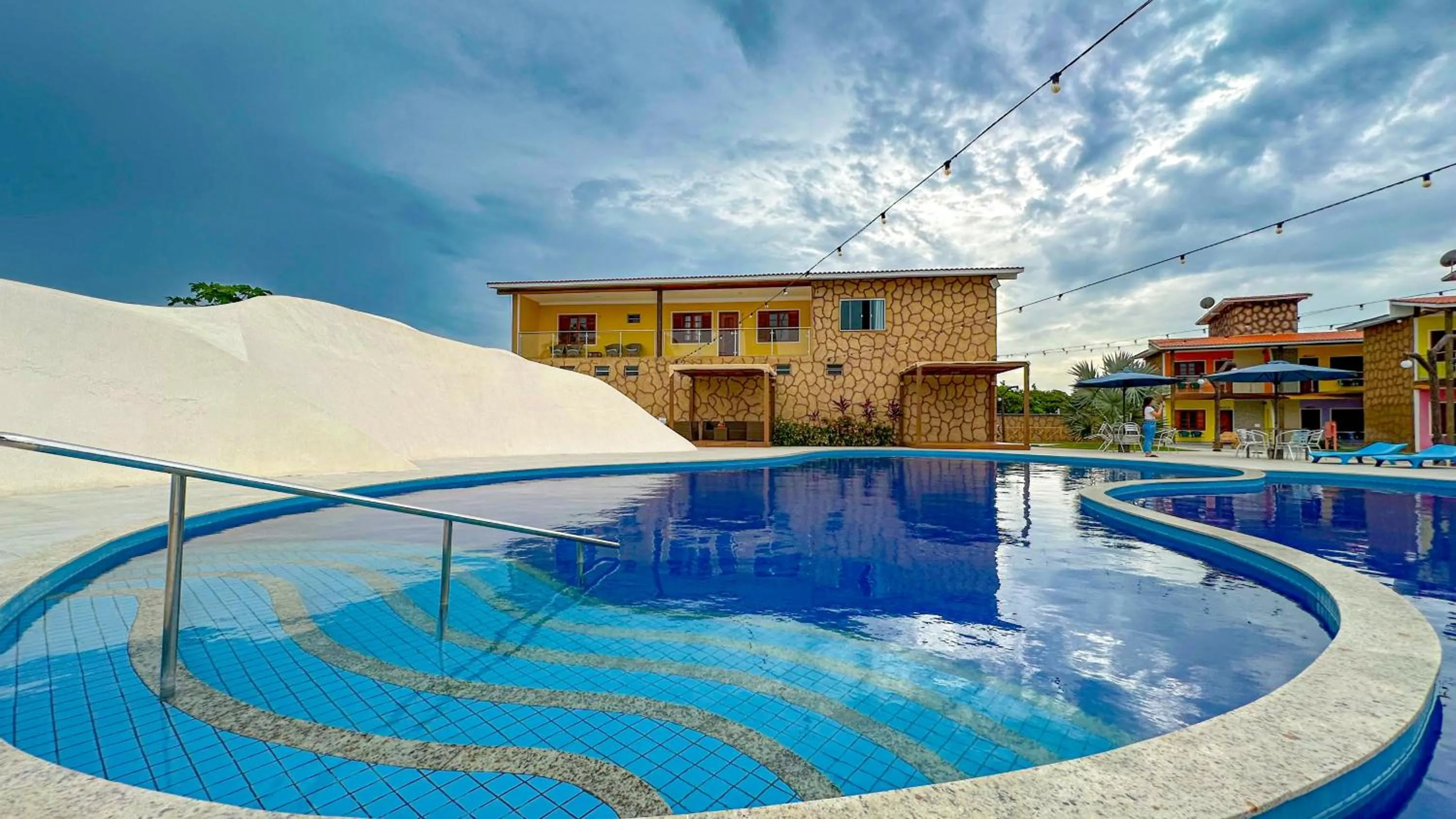 Swimming pool in Pousada Lençóis Maranhenses