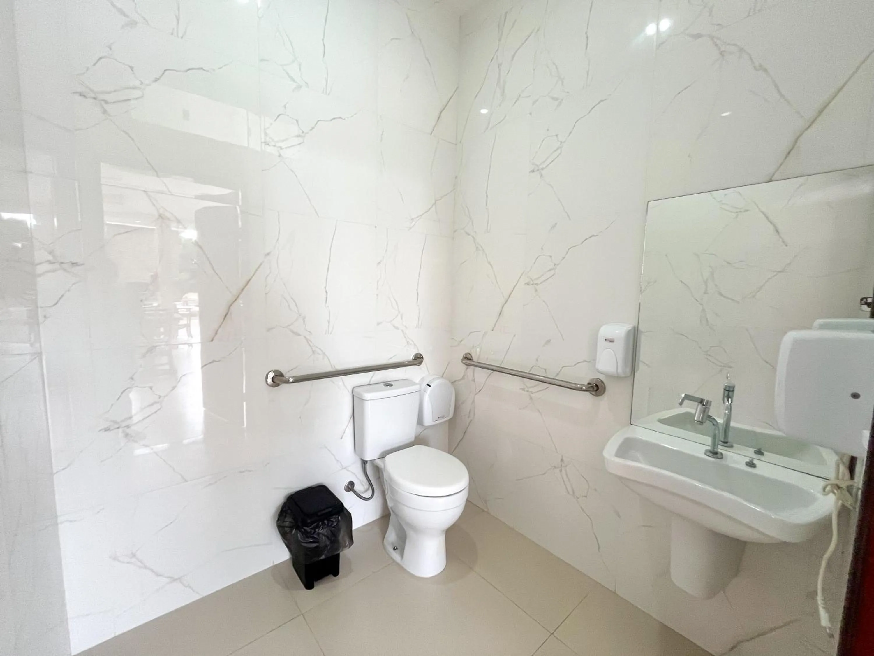 Toilet in Pousada Lençóis Maranhenses