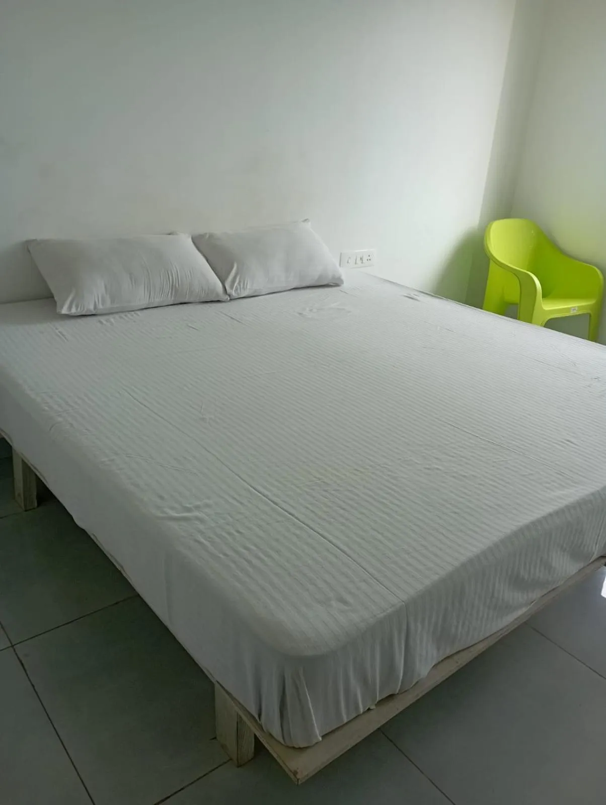 Bed in Arlinjai Paradise