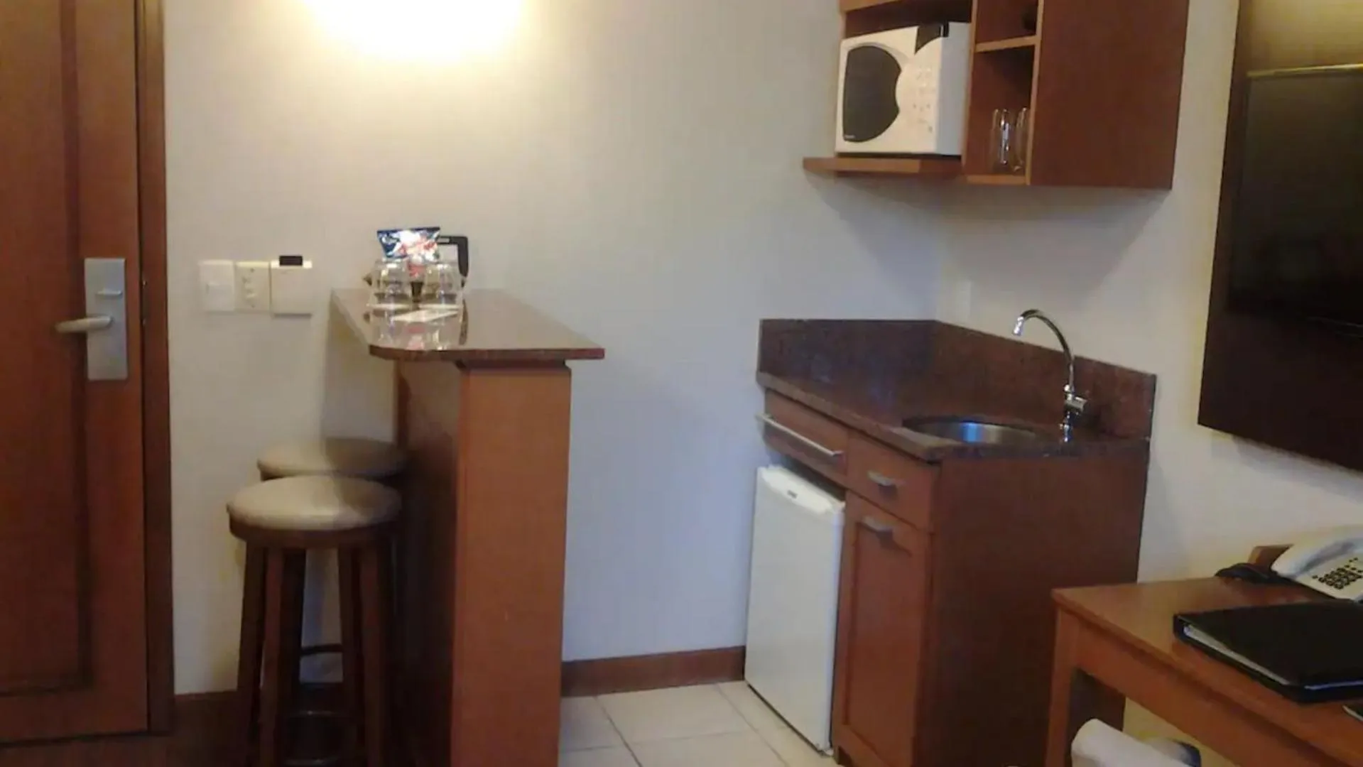 TV and multimedia in Flat em Gramado