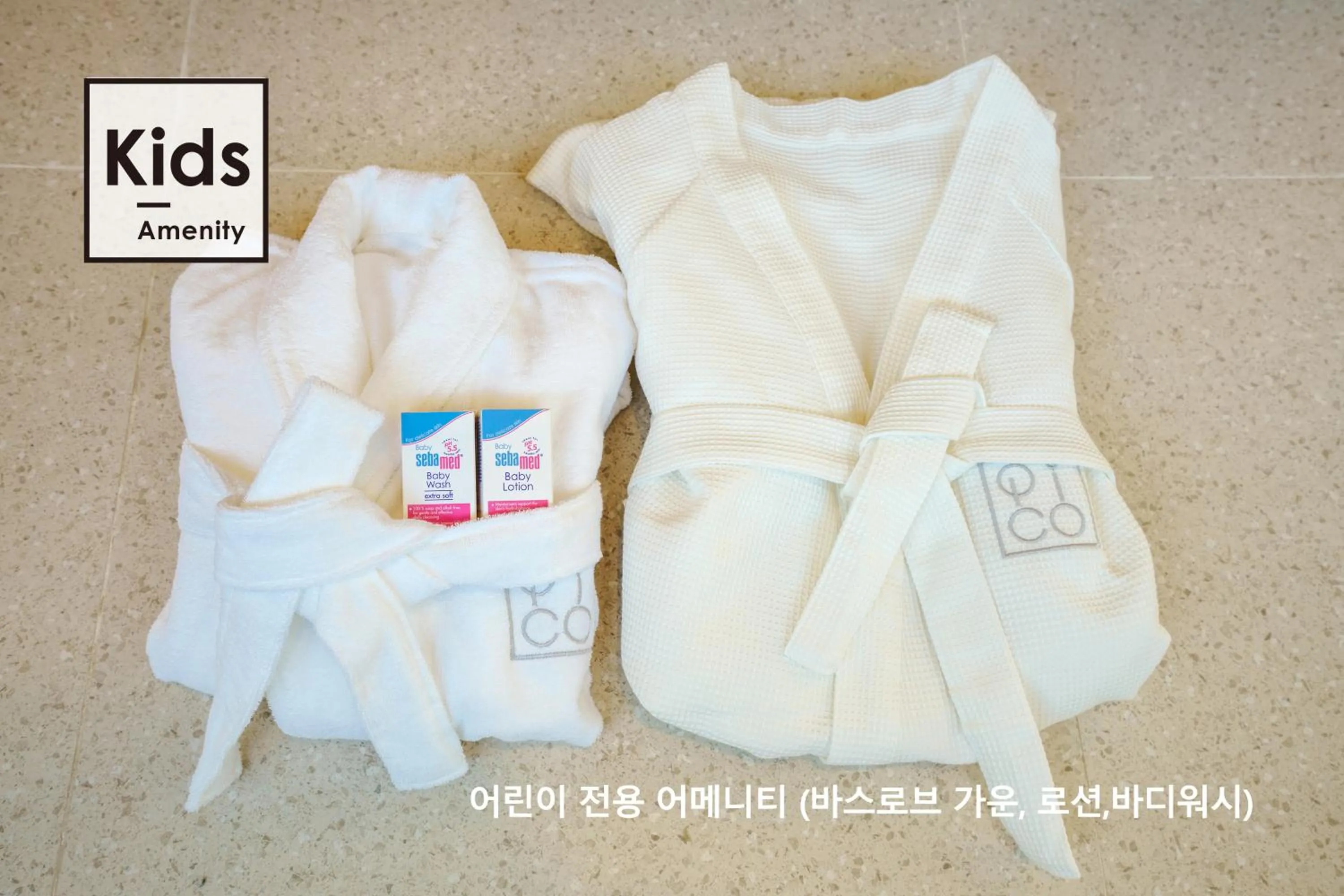 children in Hotel Pico