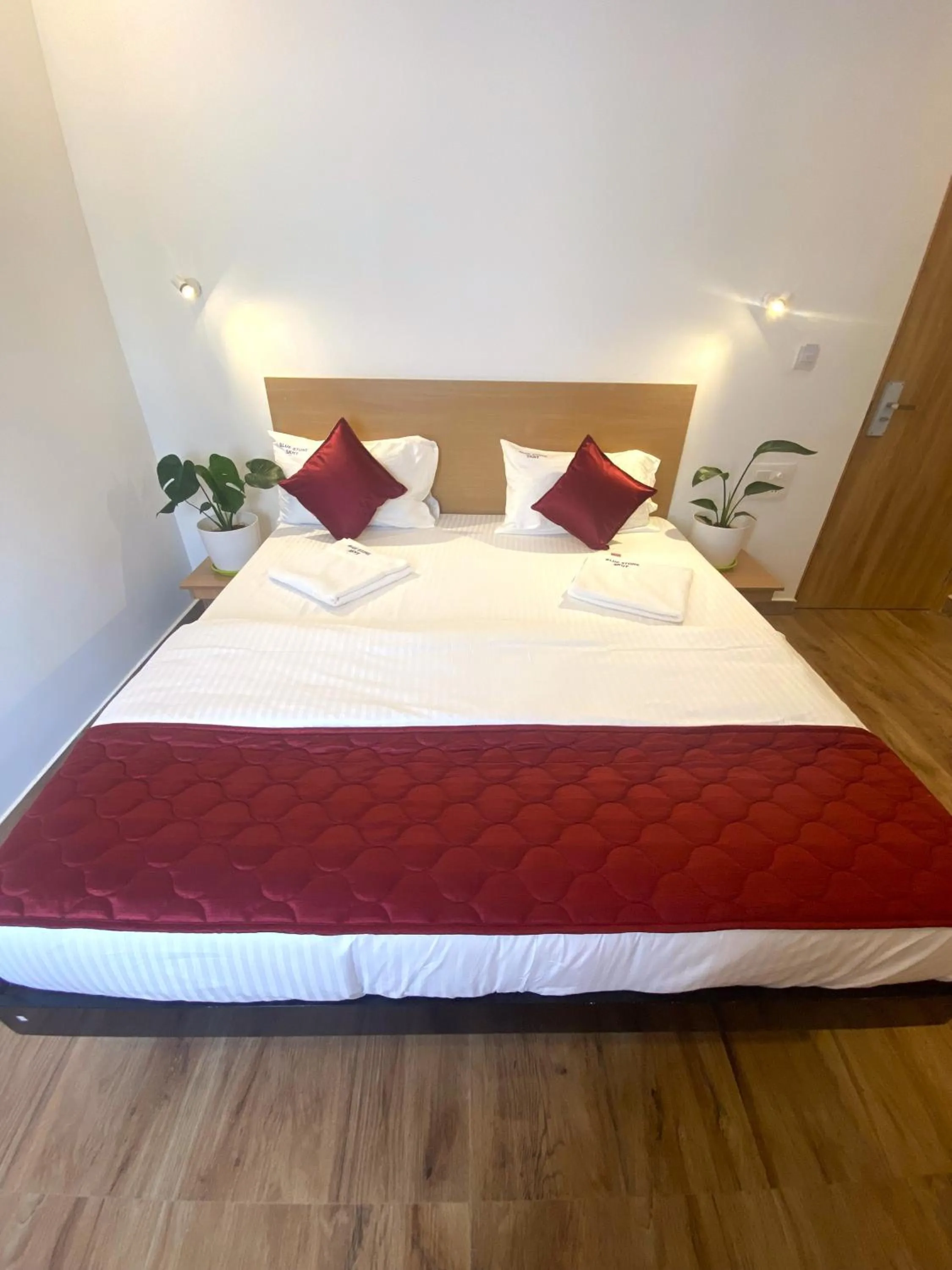 Bedroom, Bed in Hotel Bluestone