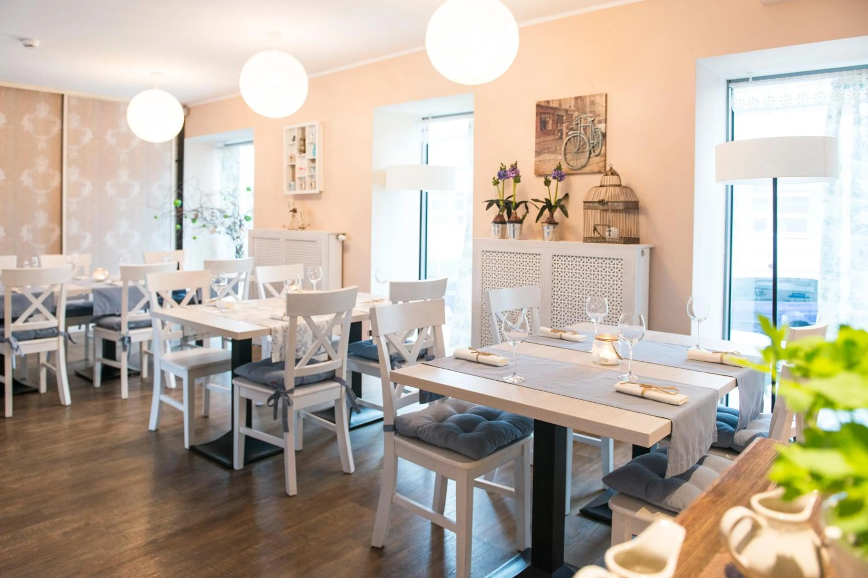 Restaurant/places to eat in Hotel Opole Centrum