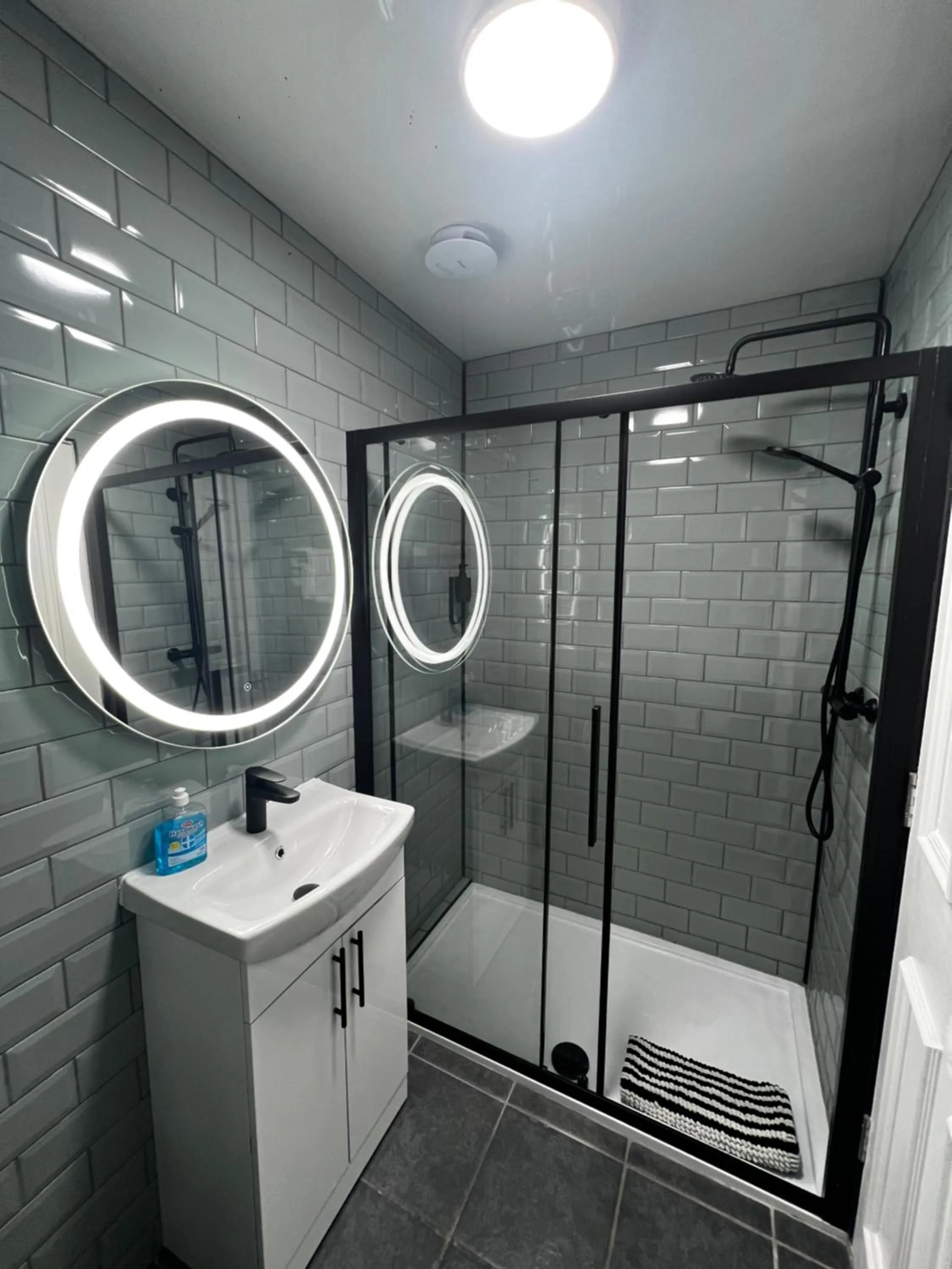 Amani Apartments - Glasgow City Centre