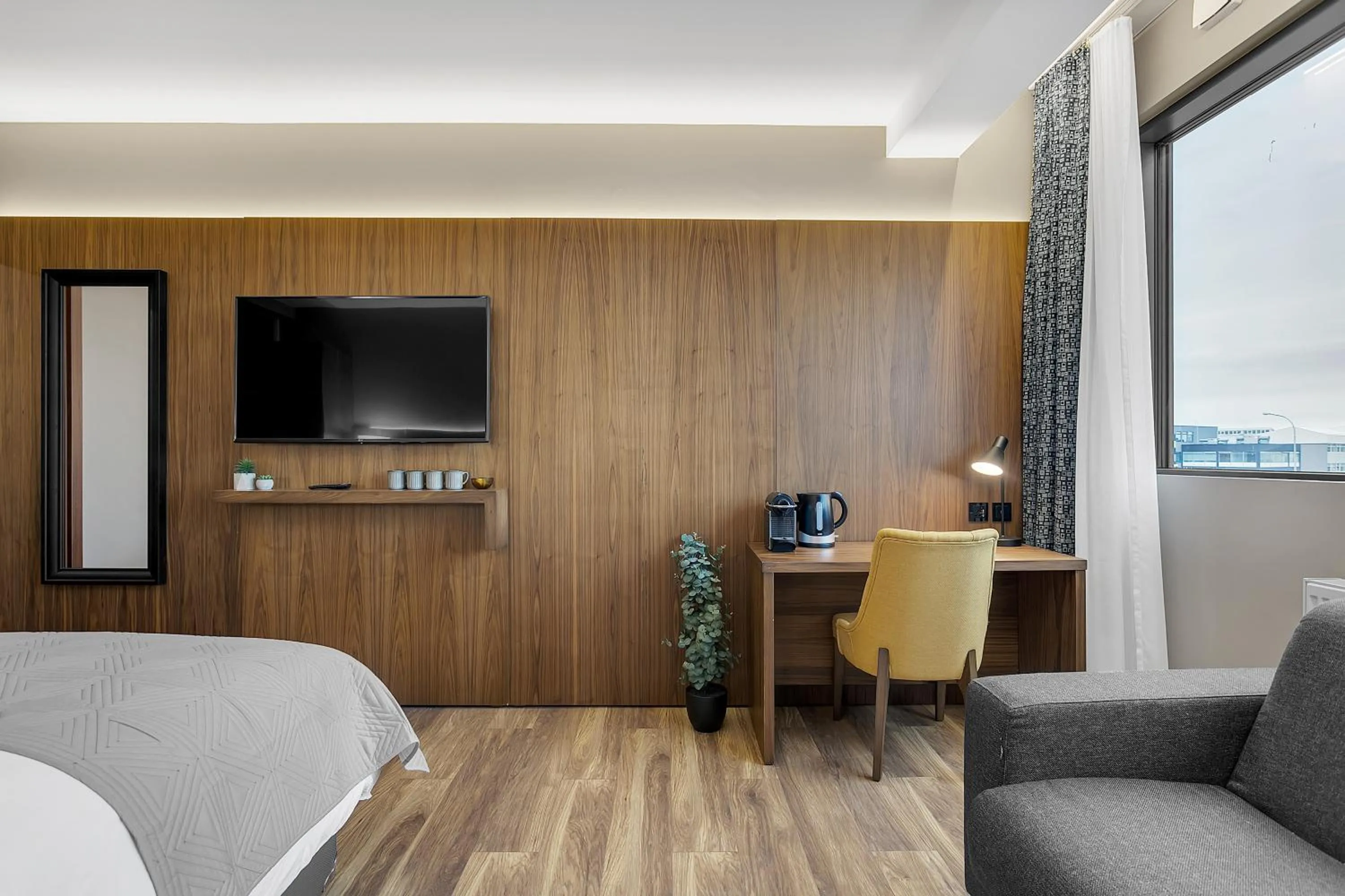 TV and multimedia in Alva Hotel