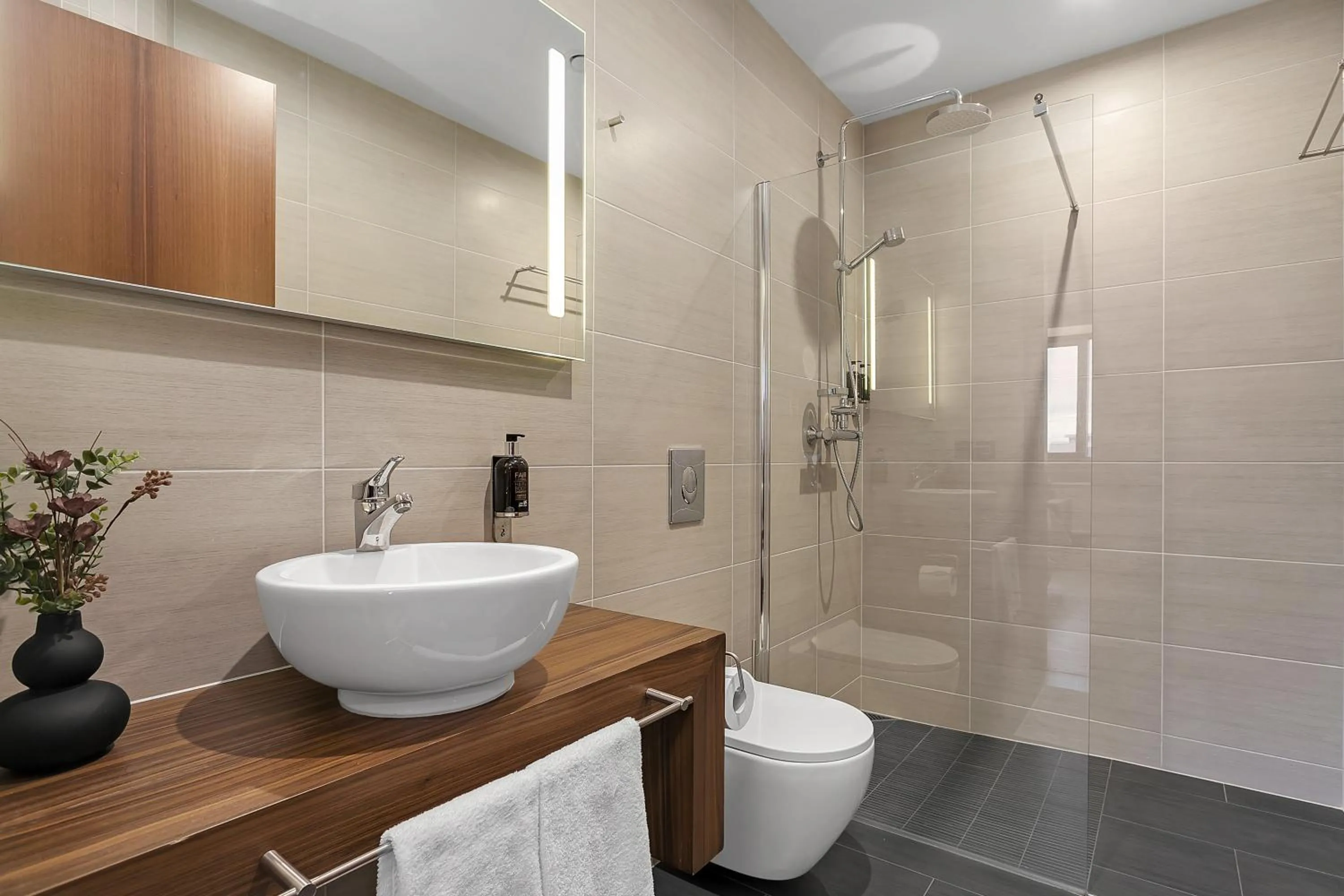 Bathroom in Alva Hotel