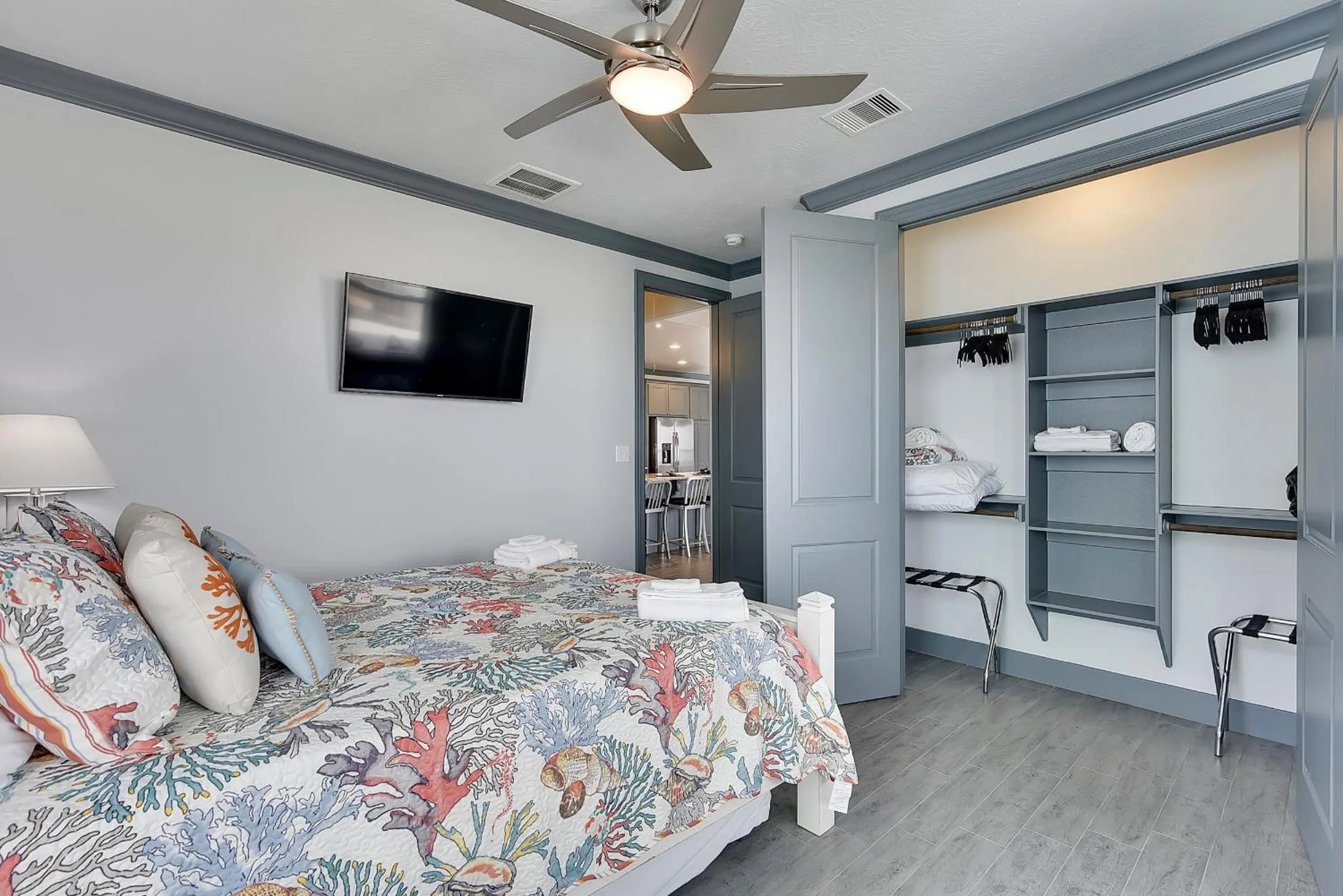 Bedroom, Bed in Honu Beachfront by Ryson Vacation Rentals