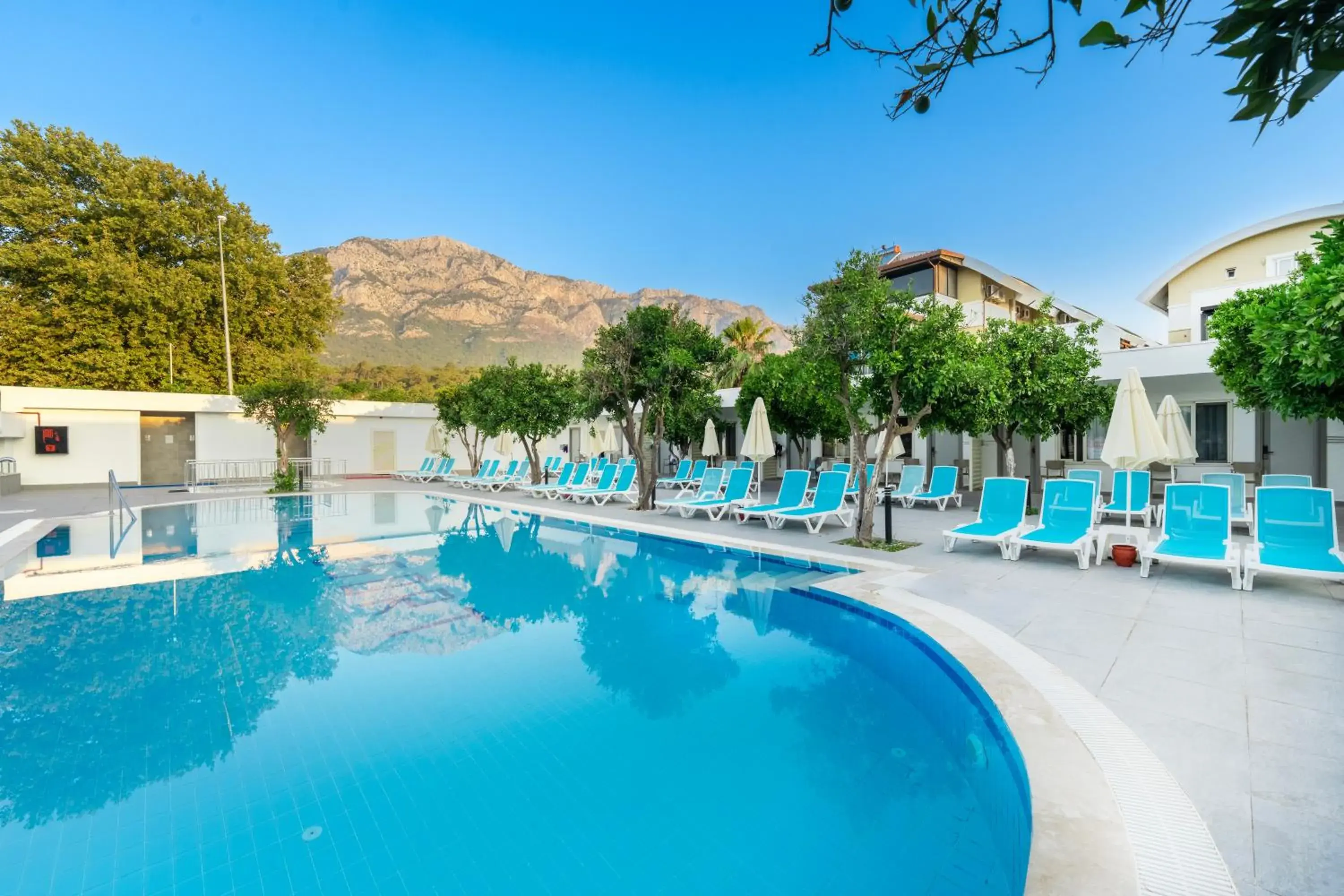 Pool view in Armas Gul Beach Pool view in Armas Gul Beach