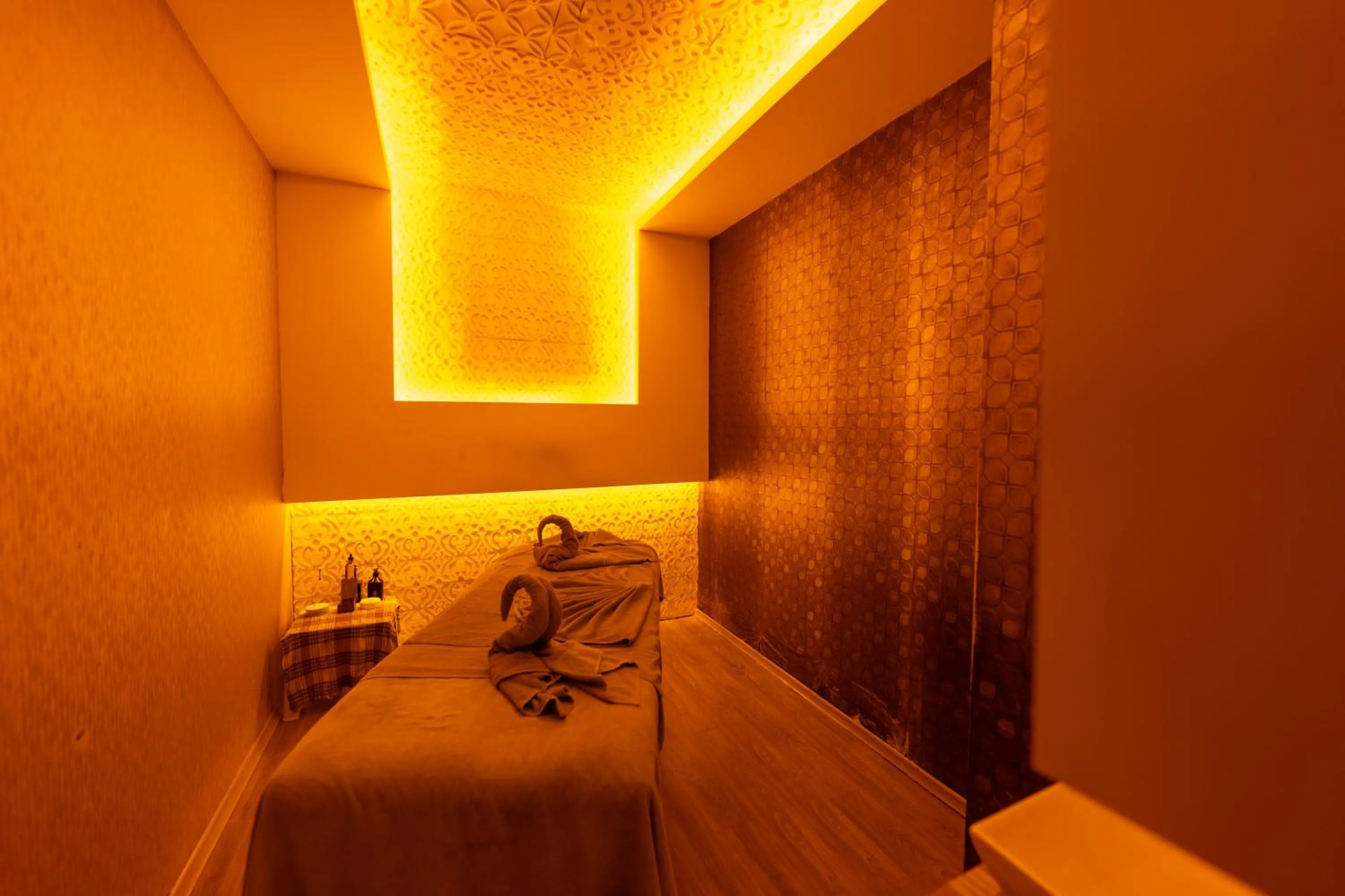 Massage, Bed in Armas Gul Beach