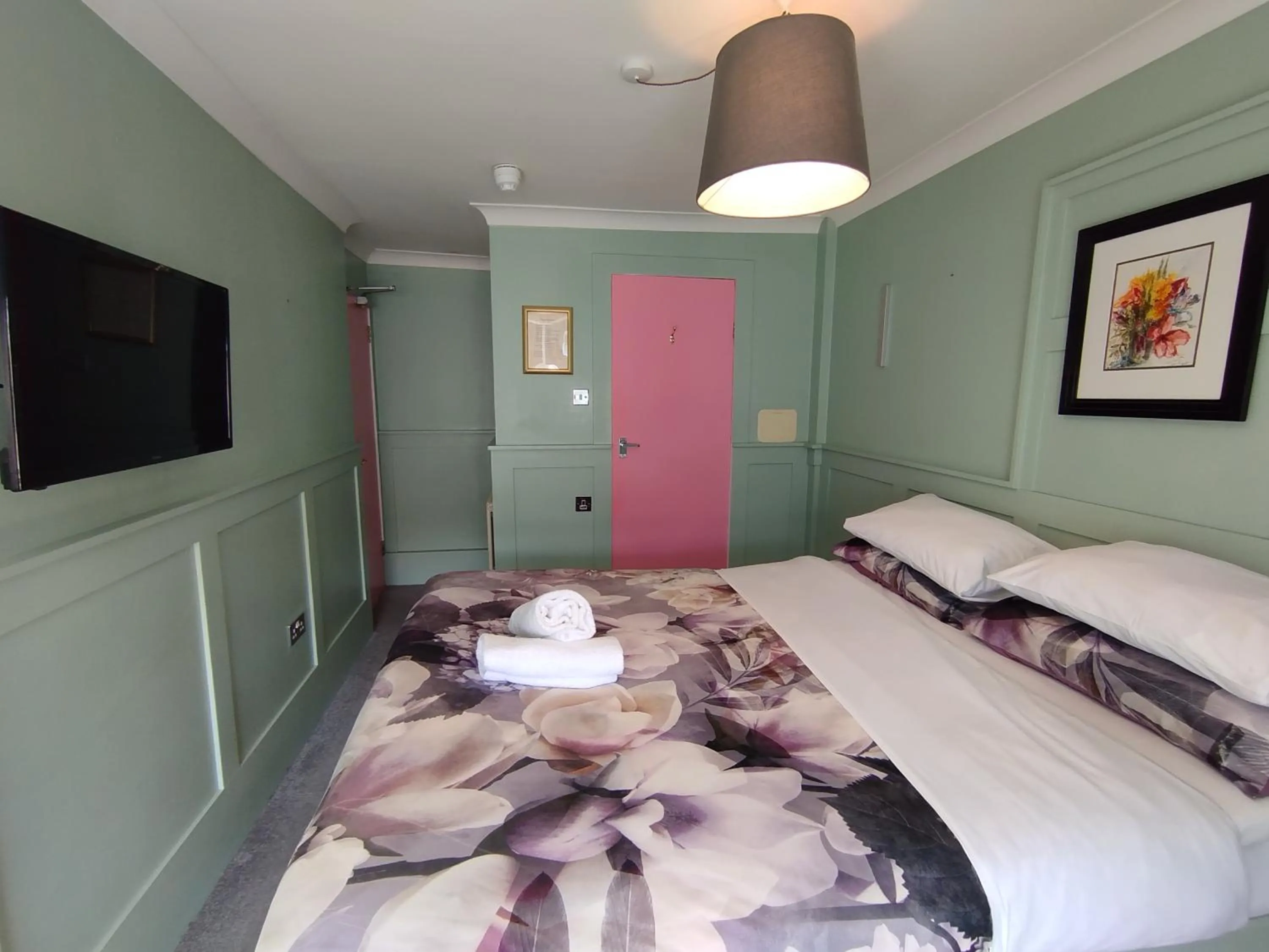 TV and multimedia, Bed in The Willows