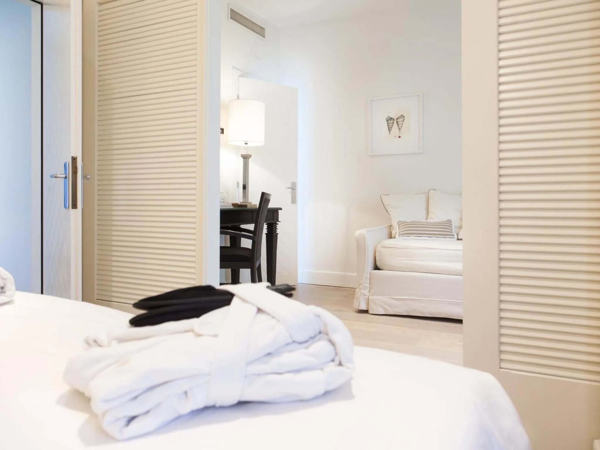 Junior Suite in California Park Hotel