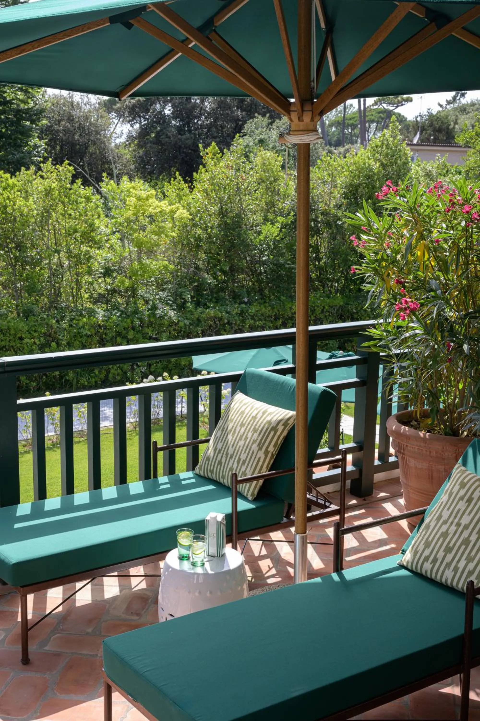 Balcony/Terrace in California Park Hotel