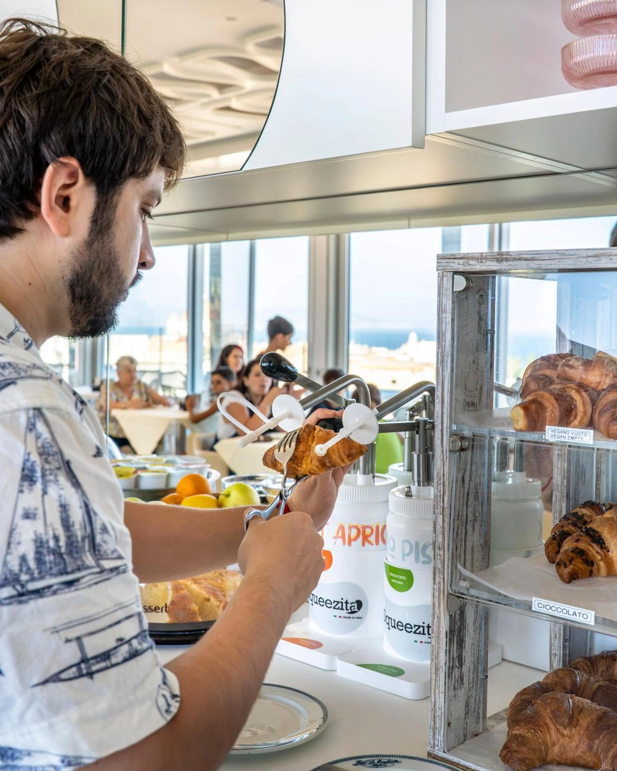 Breakfast in Hotel La Margherita & SPA