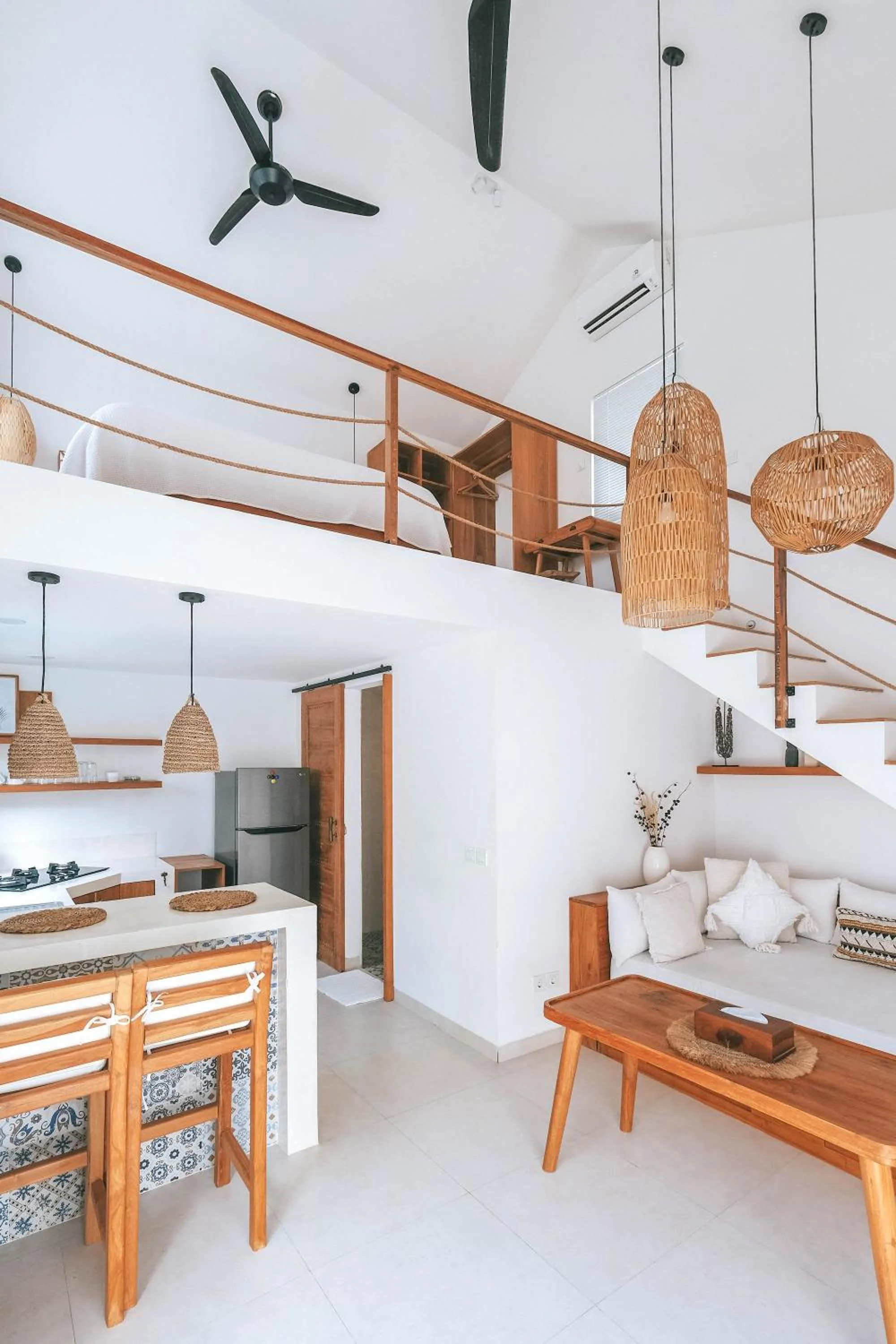 Living room in Sun & Moon Villa