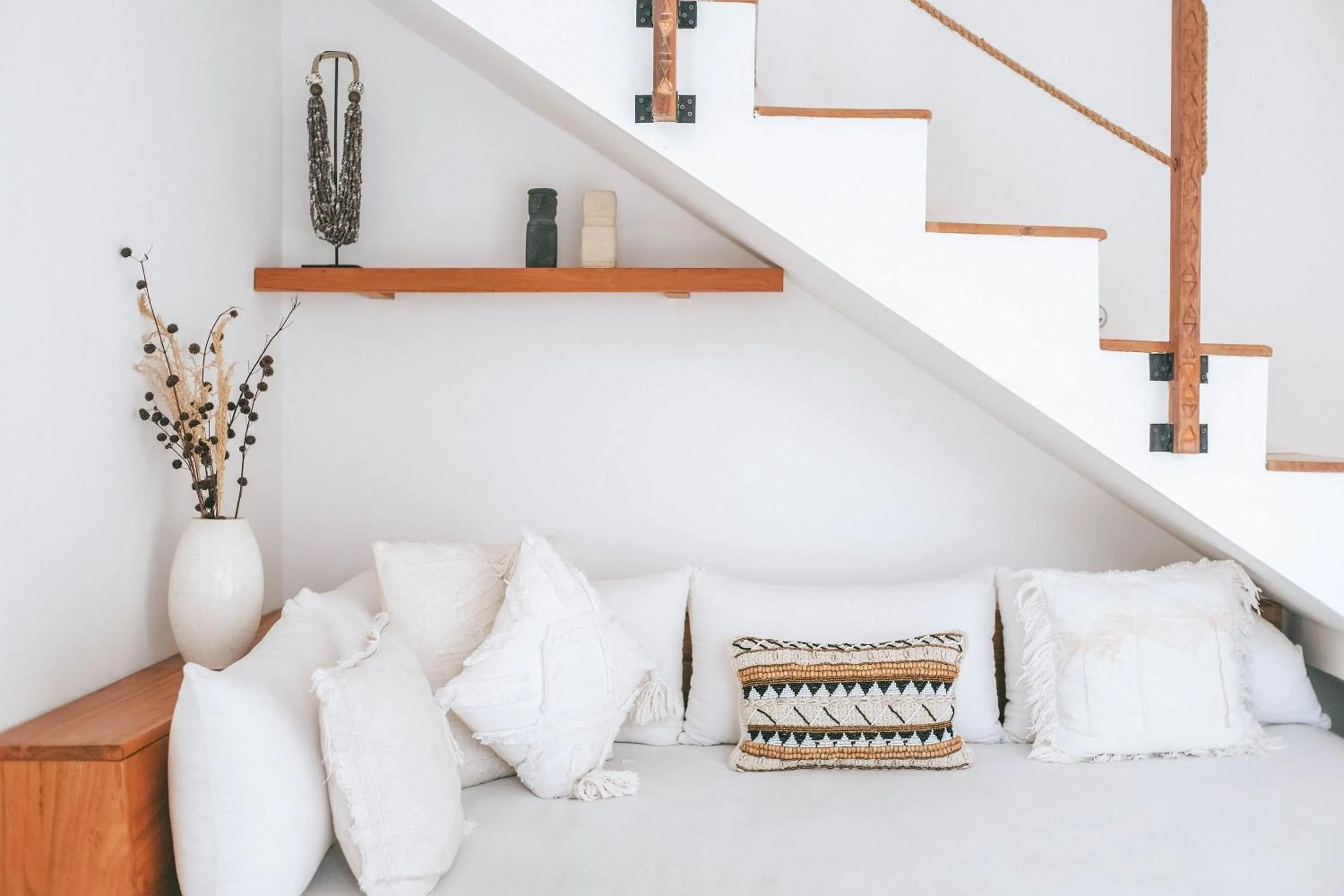 Living room, Bed in Sun & Moon Villa