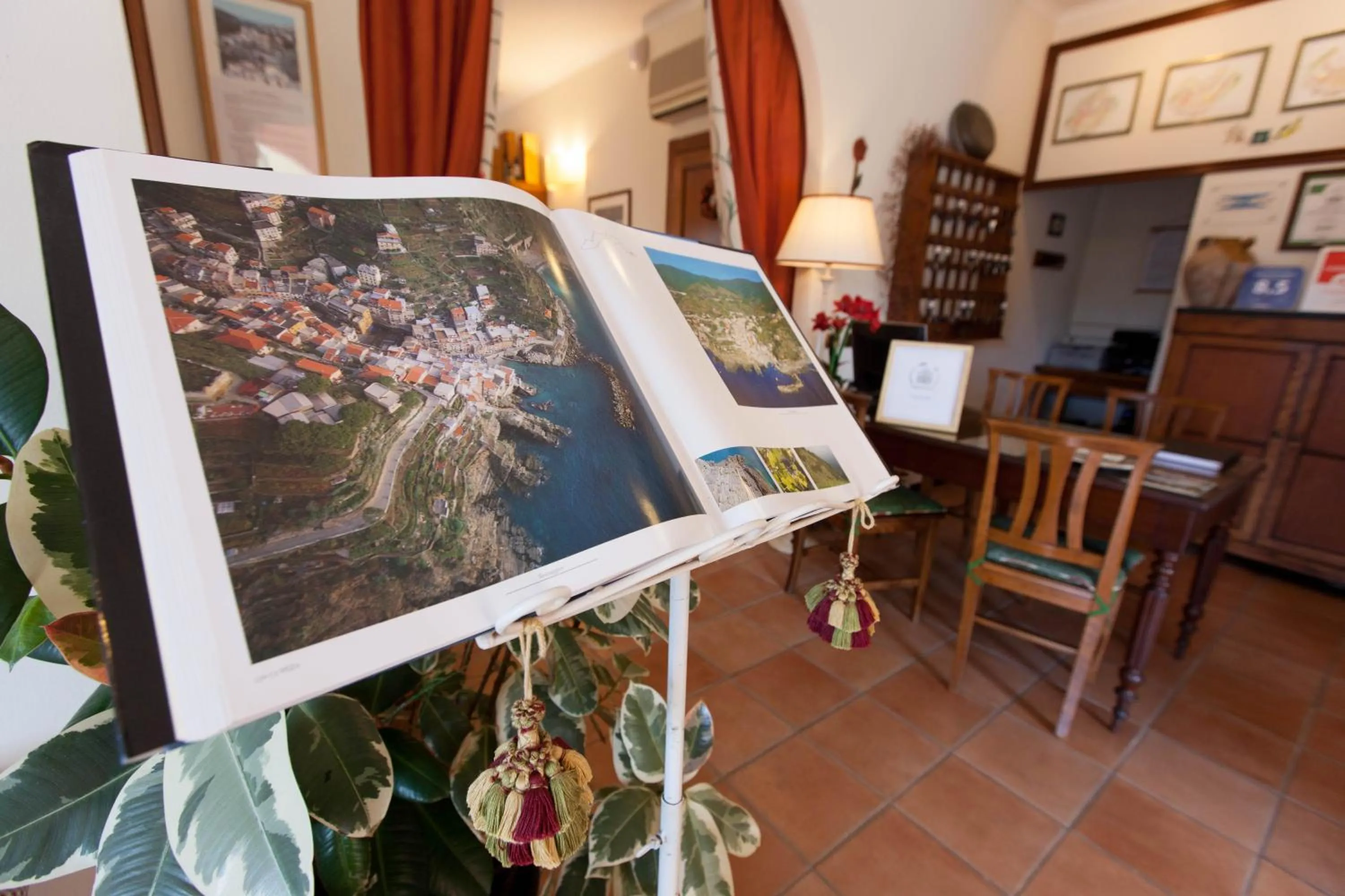 Facade/entrance in Hotel Al Terra Di Mare