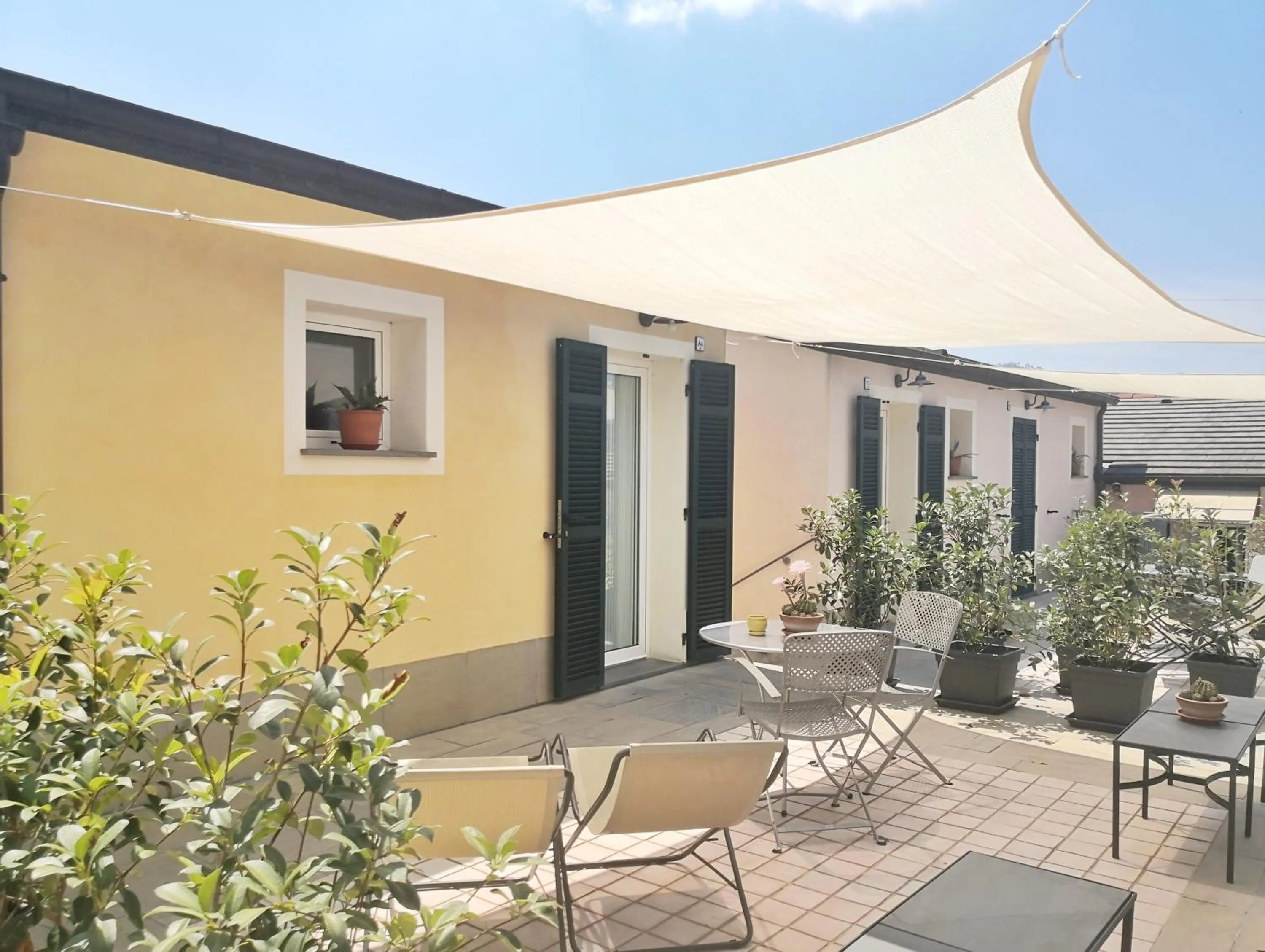 Patio in Hotel Al Terra Di Mare