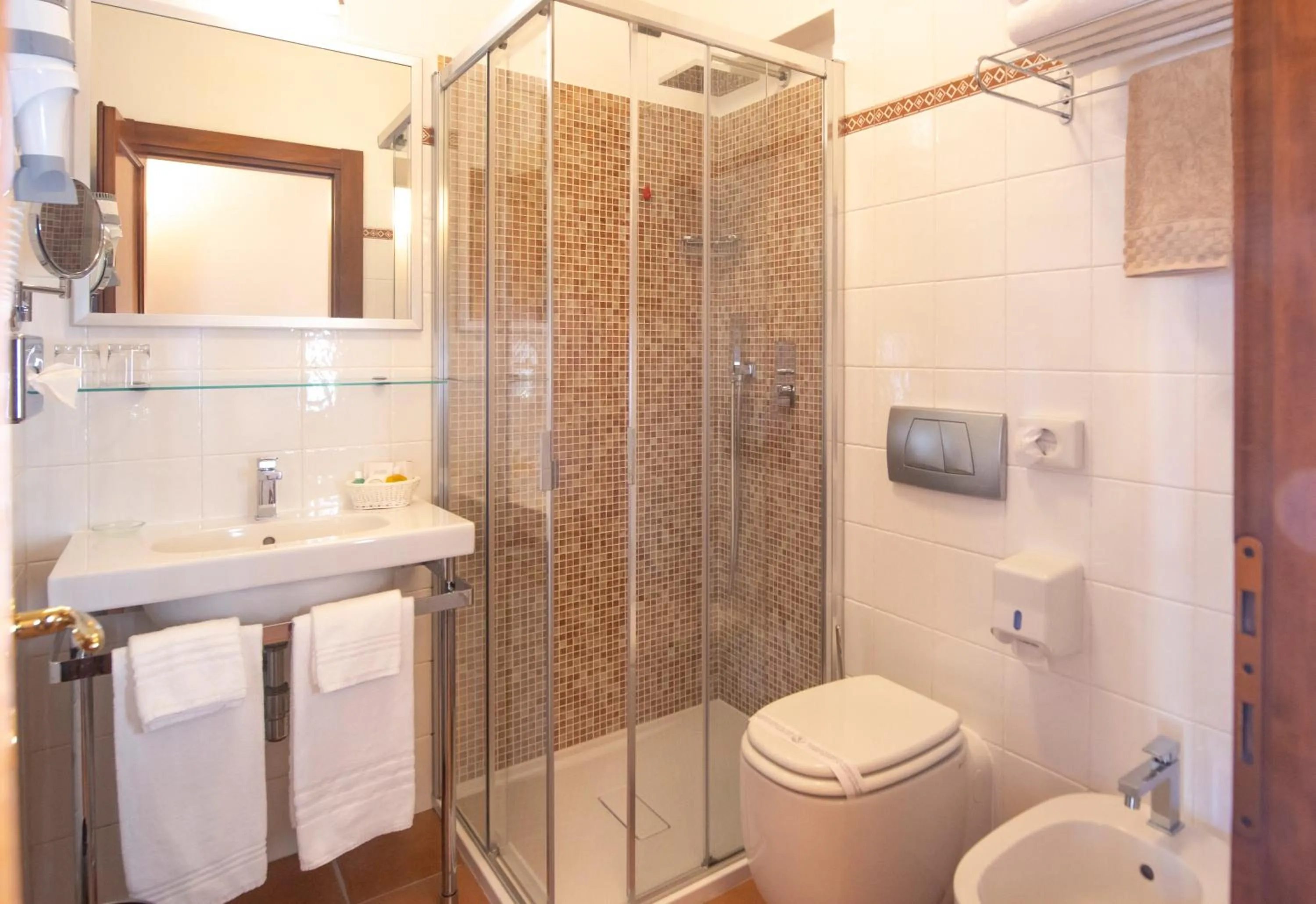 Bathroom in Hotel Al Terra Di Mare