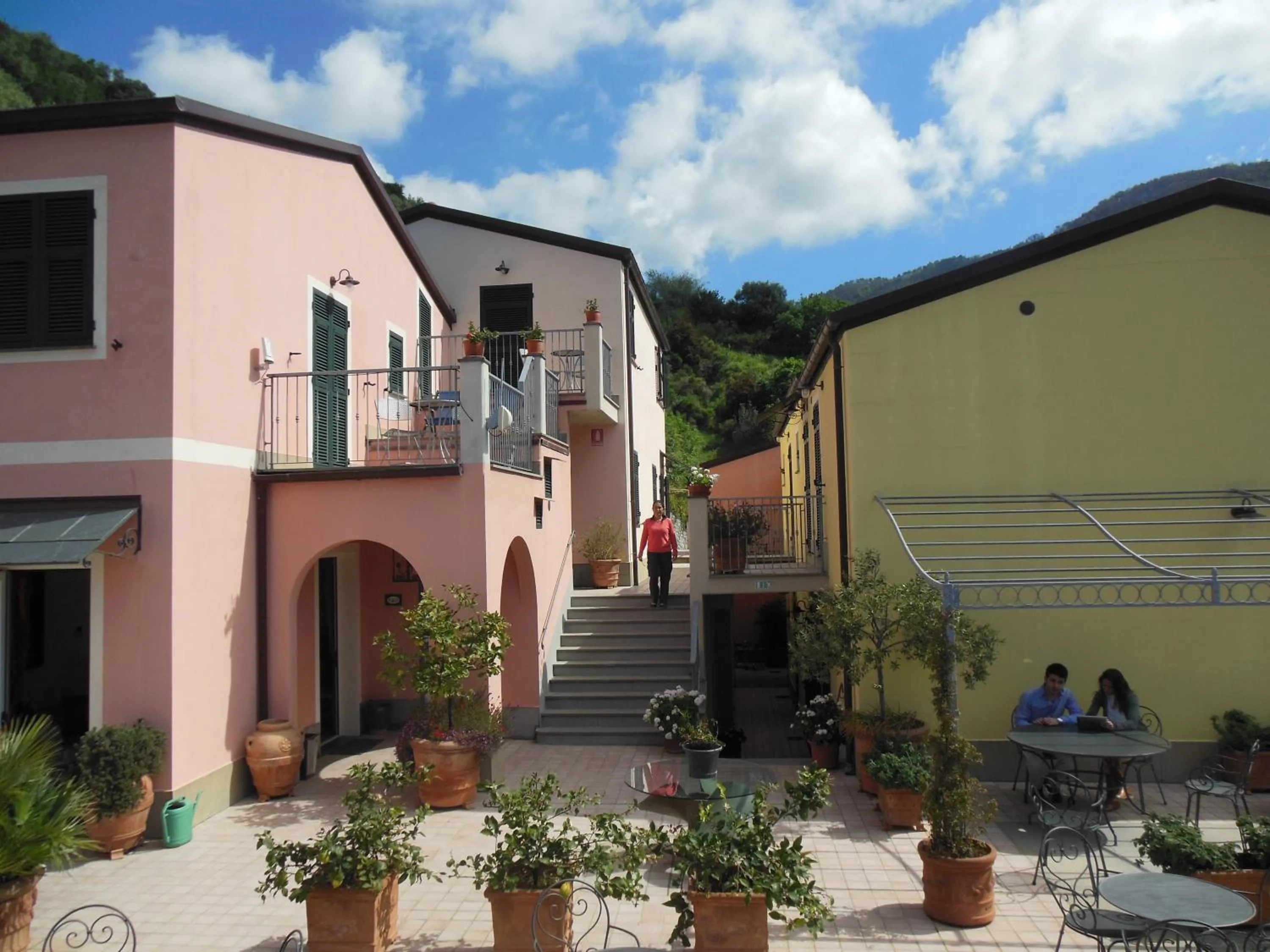 Patio in Hotel Al Terra Di Mare