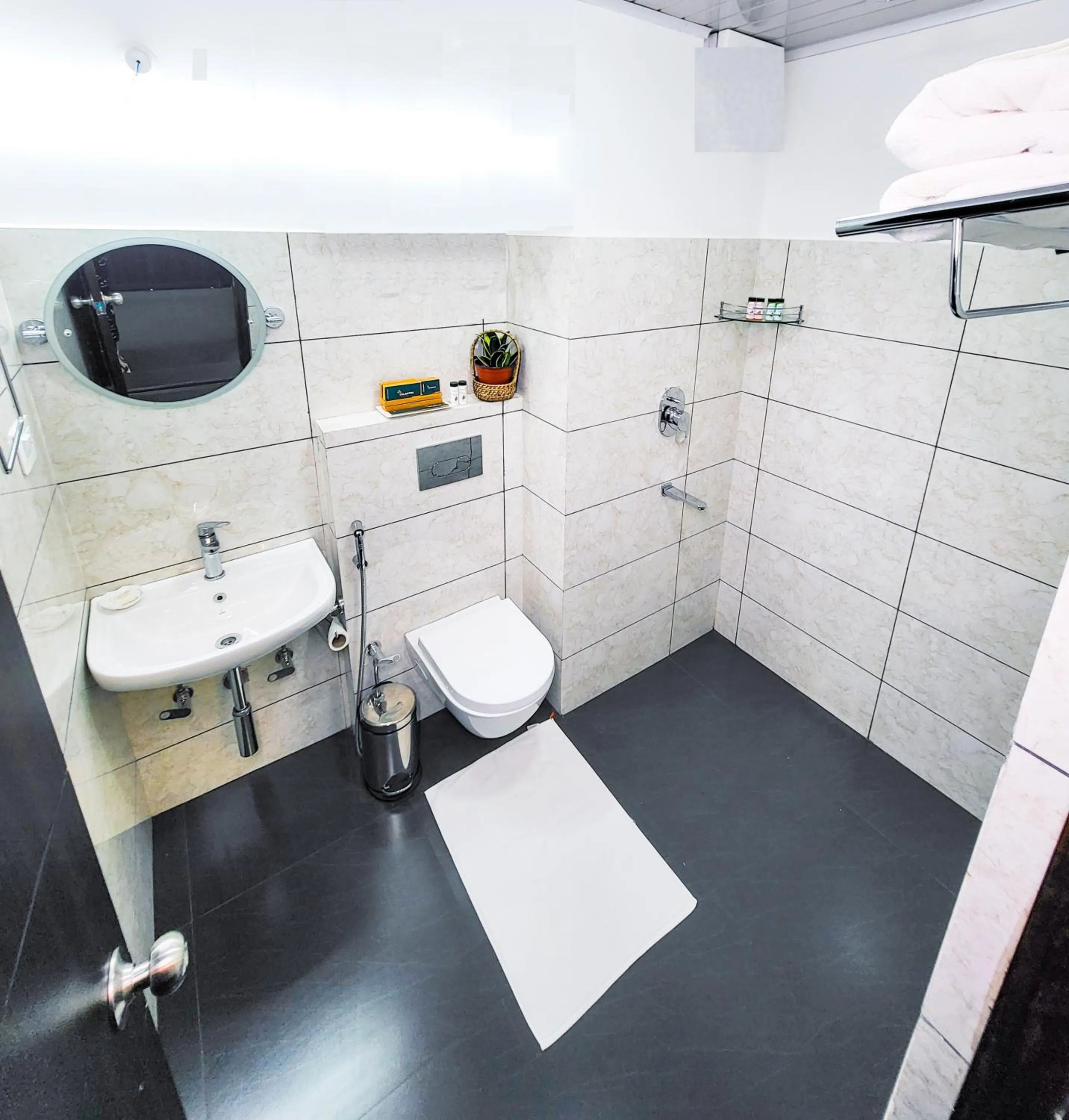 Bathroom in Cilantro Comfort