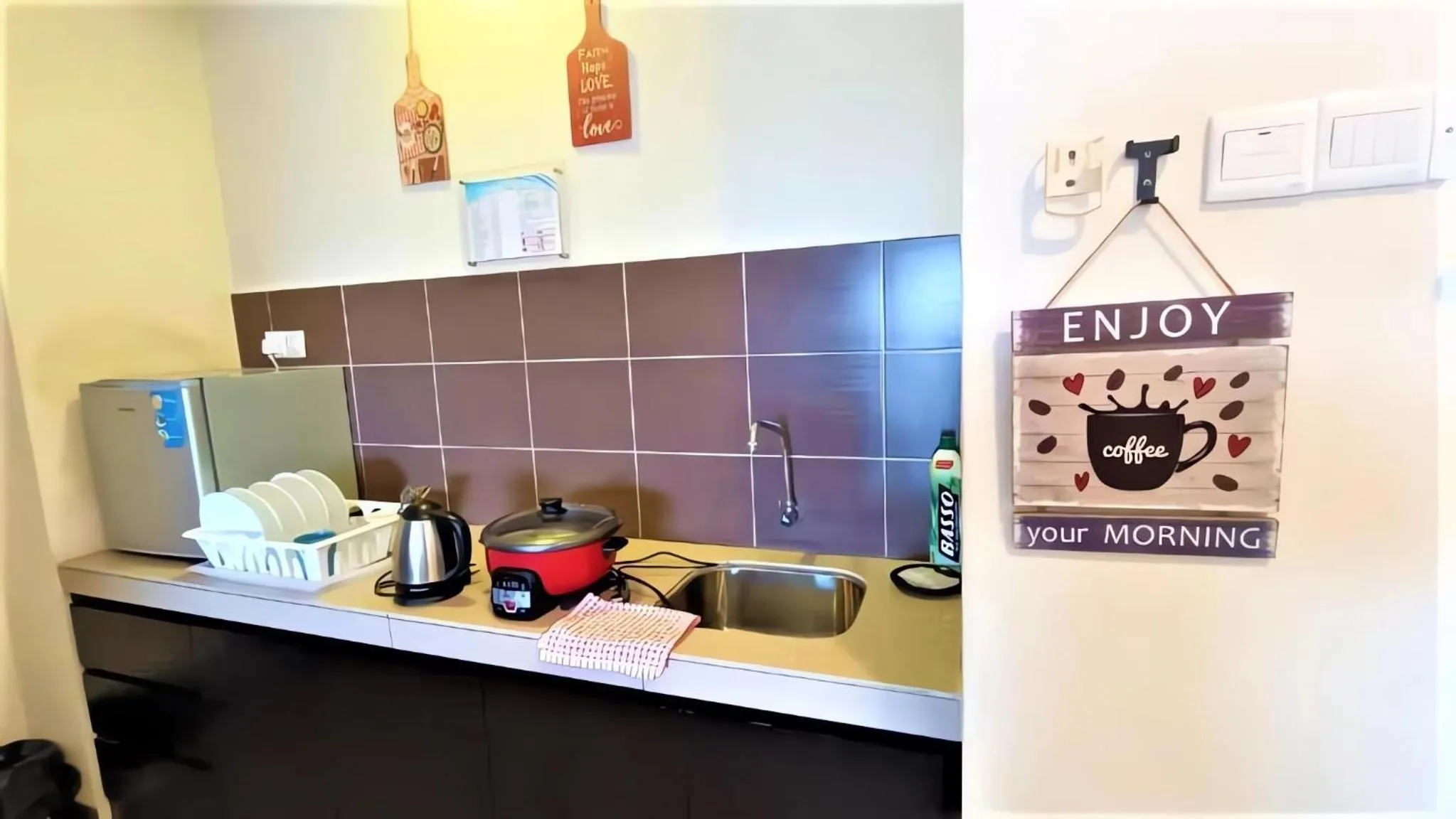 Coffee/tea facilities in BY LG Water Themepark Suites Melaka By GGM