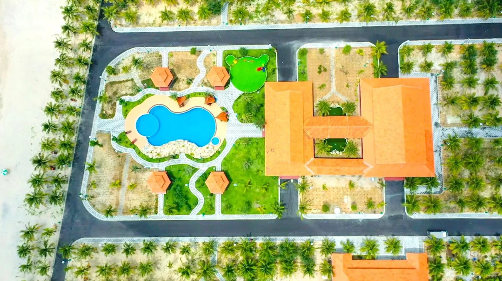 Property building in Hodota Cam Bình Resort & Spa - Lagi Beach