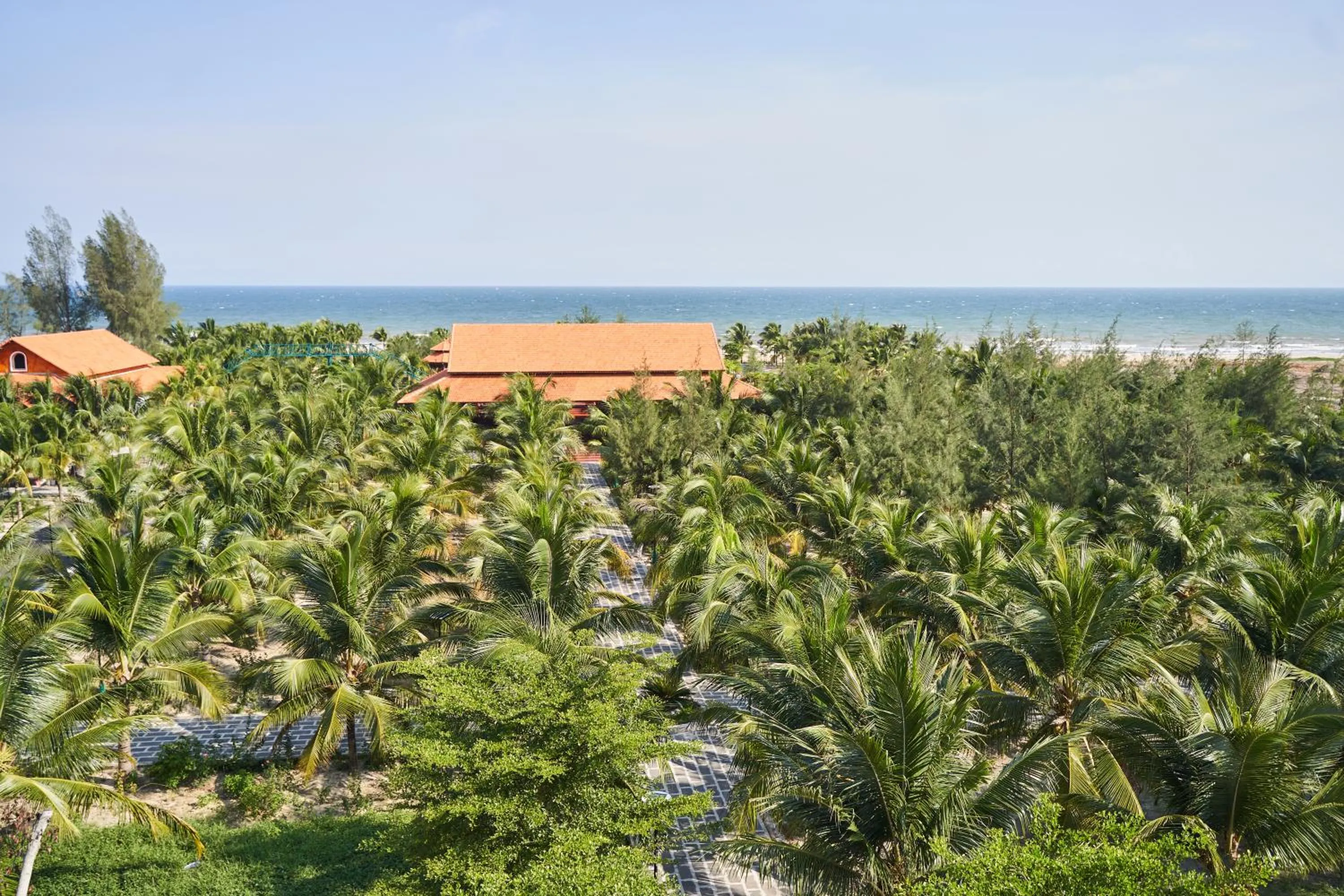 Hodota Cam Bình Resort & Spa - Lagi Beach