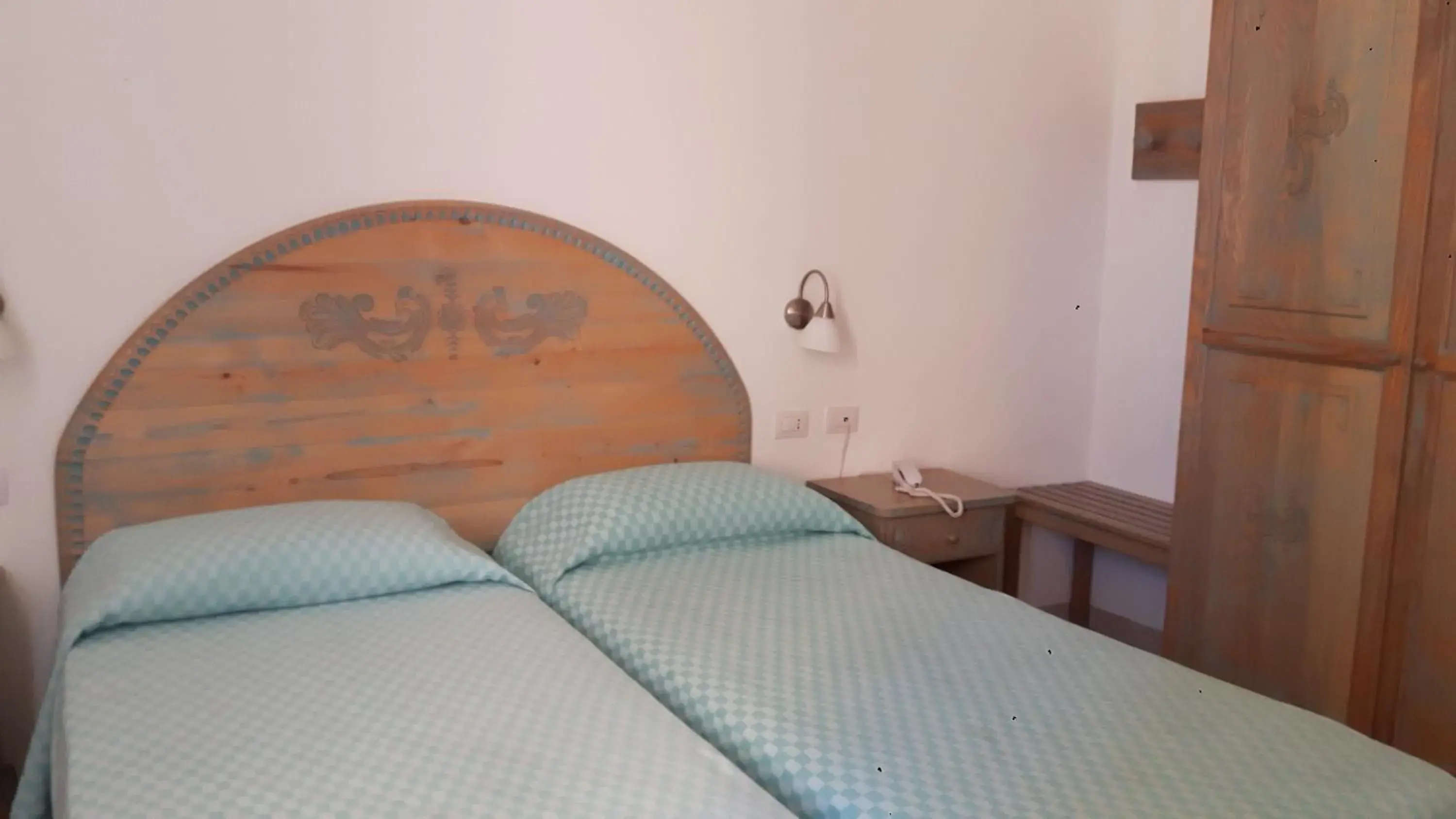 Photo of the whole room in Alghero Vacanze Hotel Photo of the whole room in Alghero Vacanze Hotel