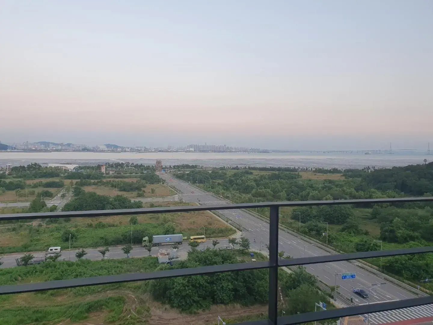 View (from property/room) in Incheon Rivieraverium Hotel View (from property/room) in Incheon Rivieraverium Hotel