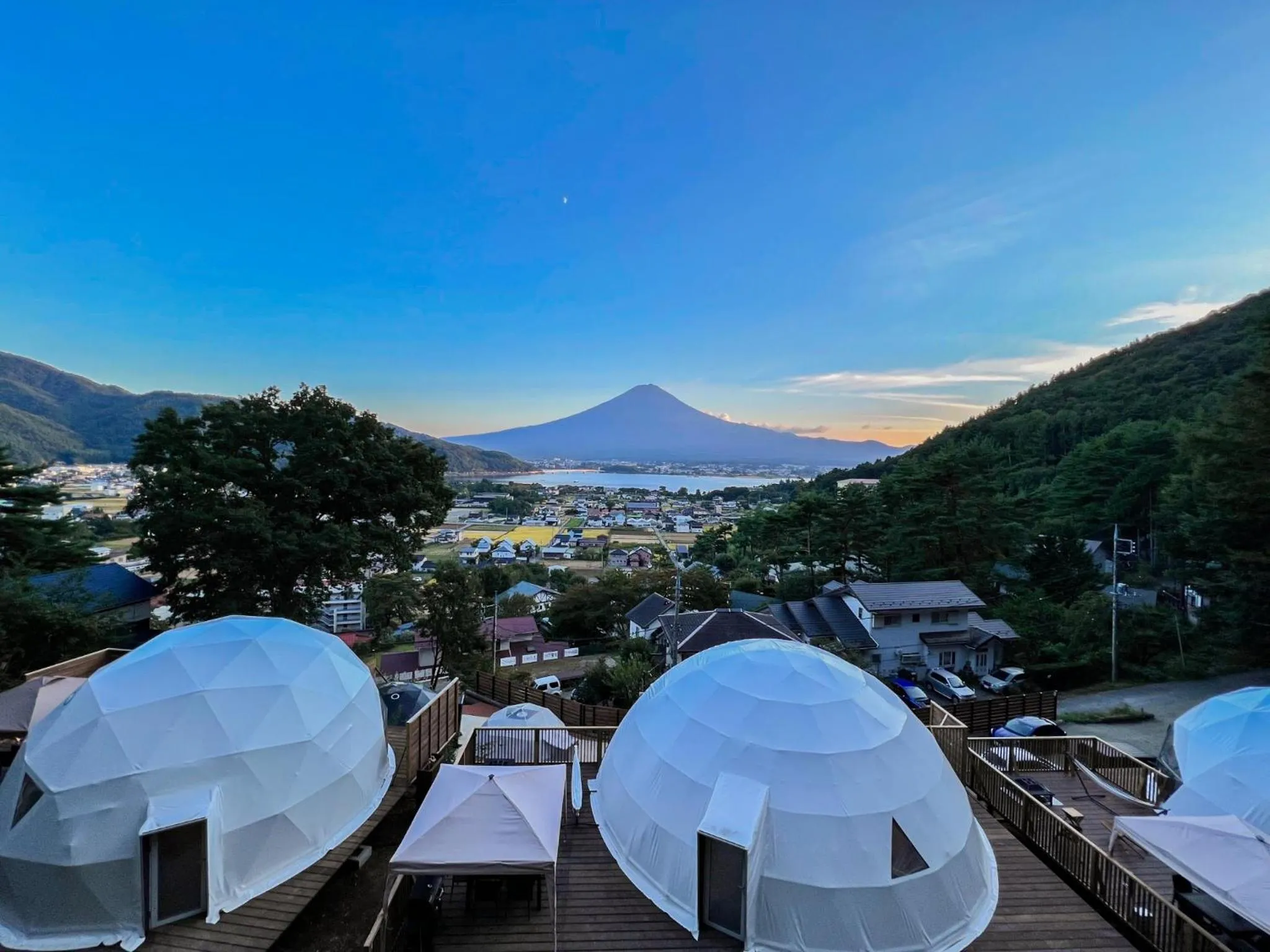 Property building in Mt.Fujiグランピングテラス　嶺乃華