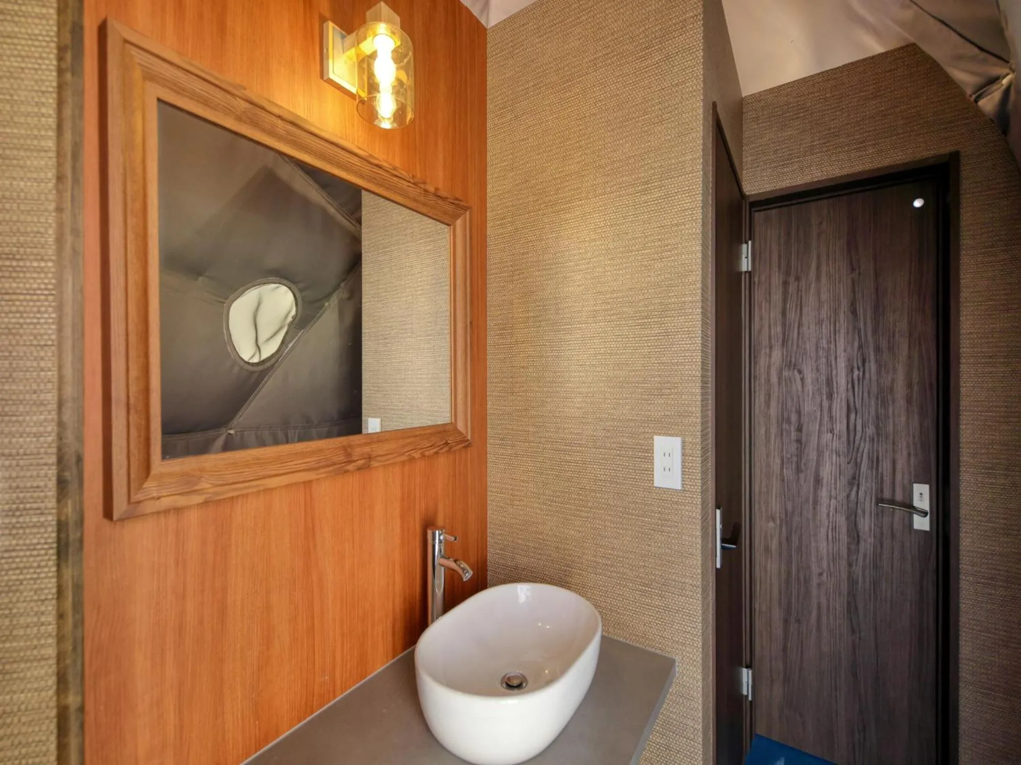 Bathroom in Mt.Fujiグランピングテラス　嶺乃華