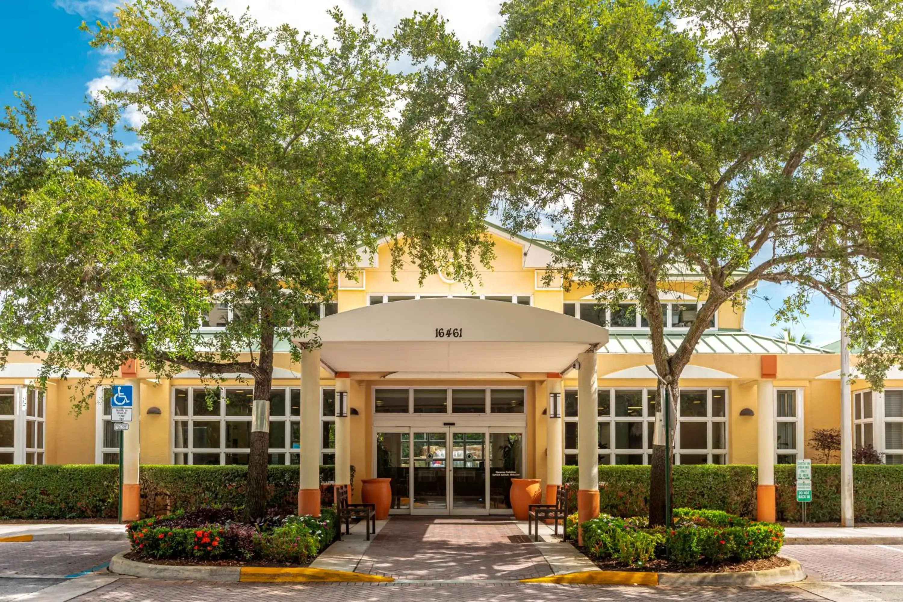 Lobby or reception in Vacation Village at Weston, Fort Lauderdale Lobby or reception in Vacation Village at Weston, Fort Lauderdale