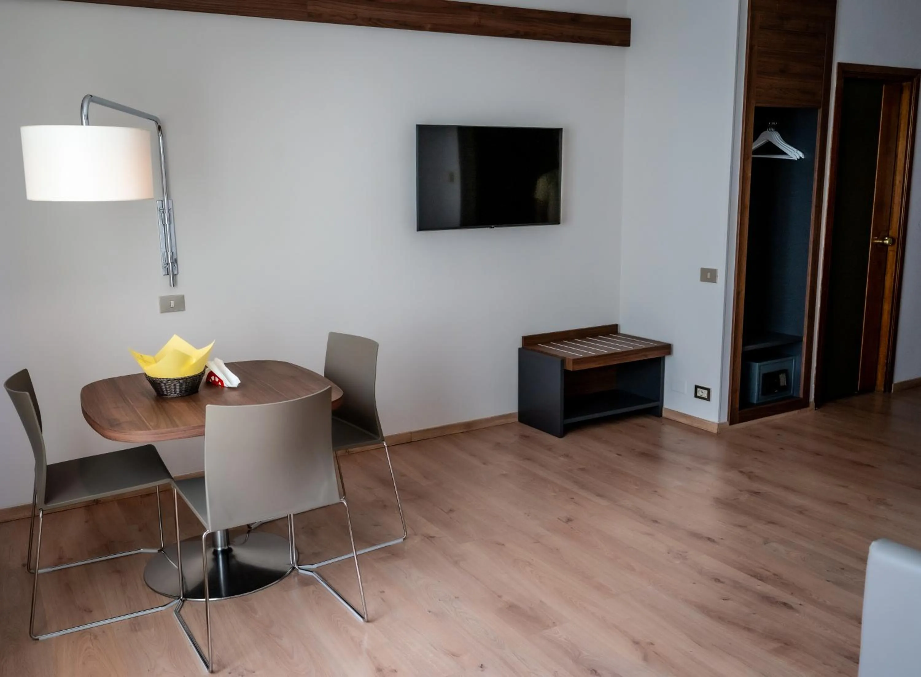 TV and multimedia in Residence Porta Al Prato