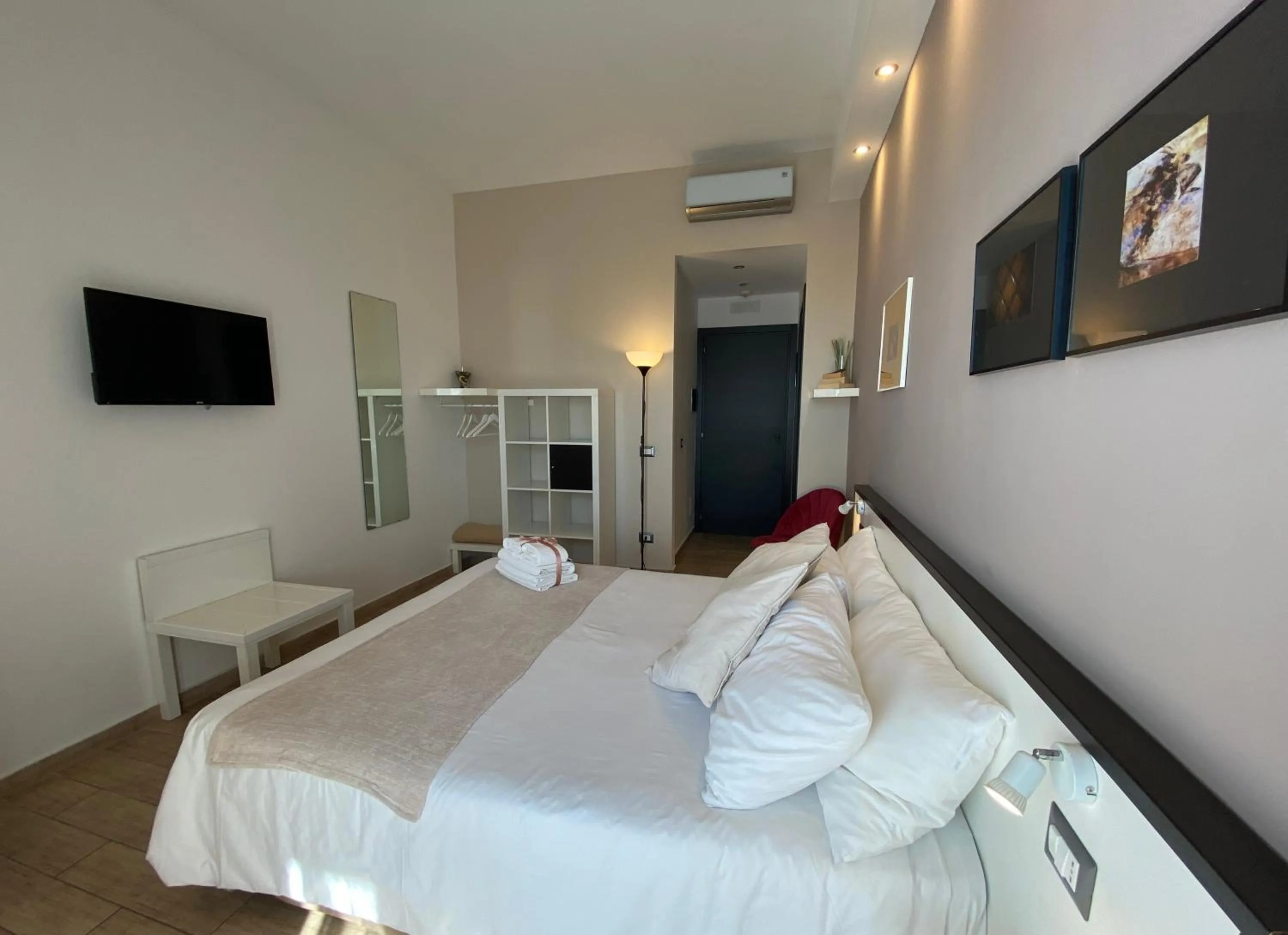 Photo of the whole room, Bed in Ma&Mi For You B&B