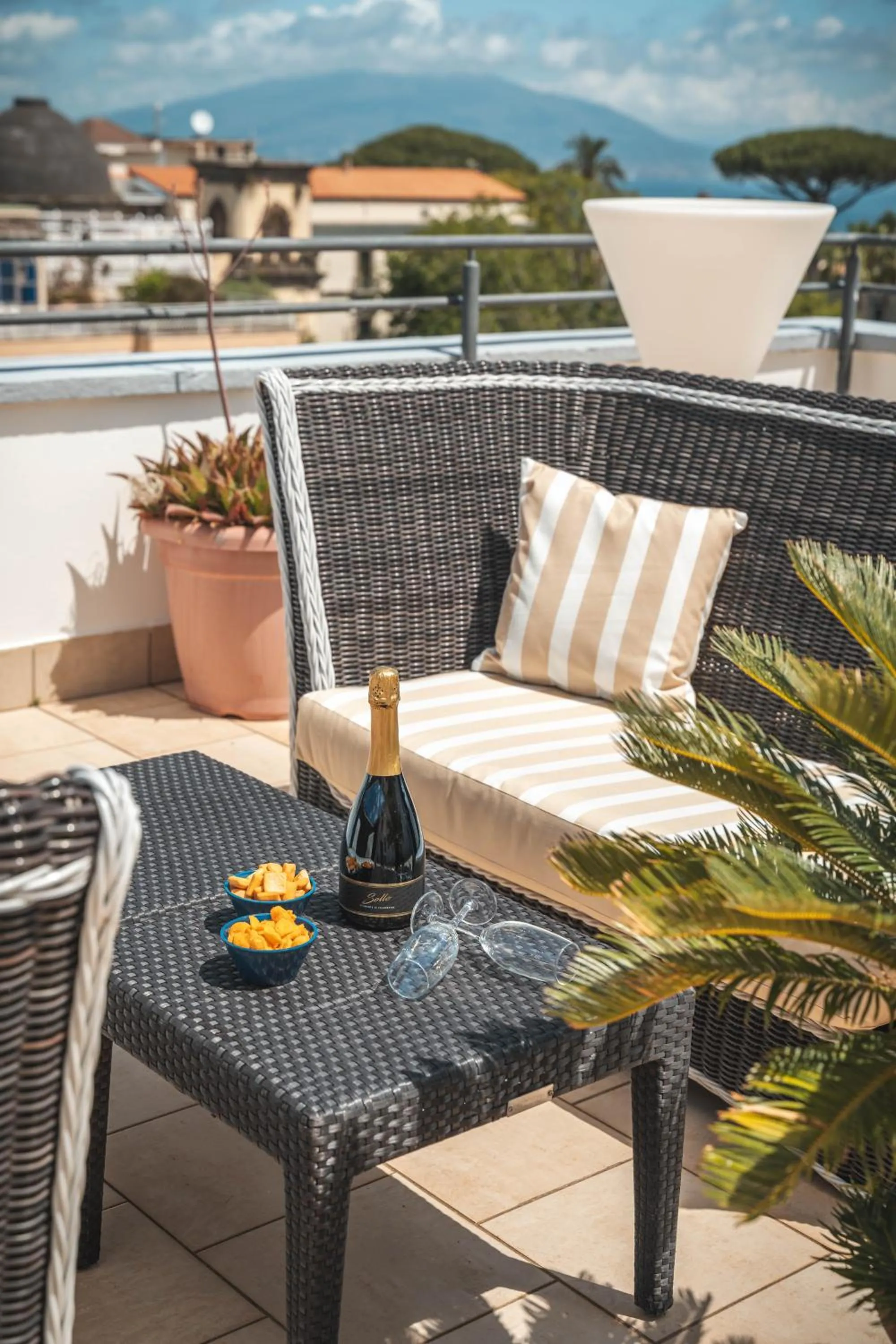 Patio in Hotel La Pergola