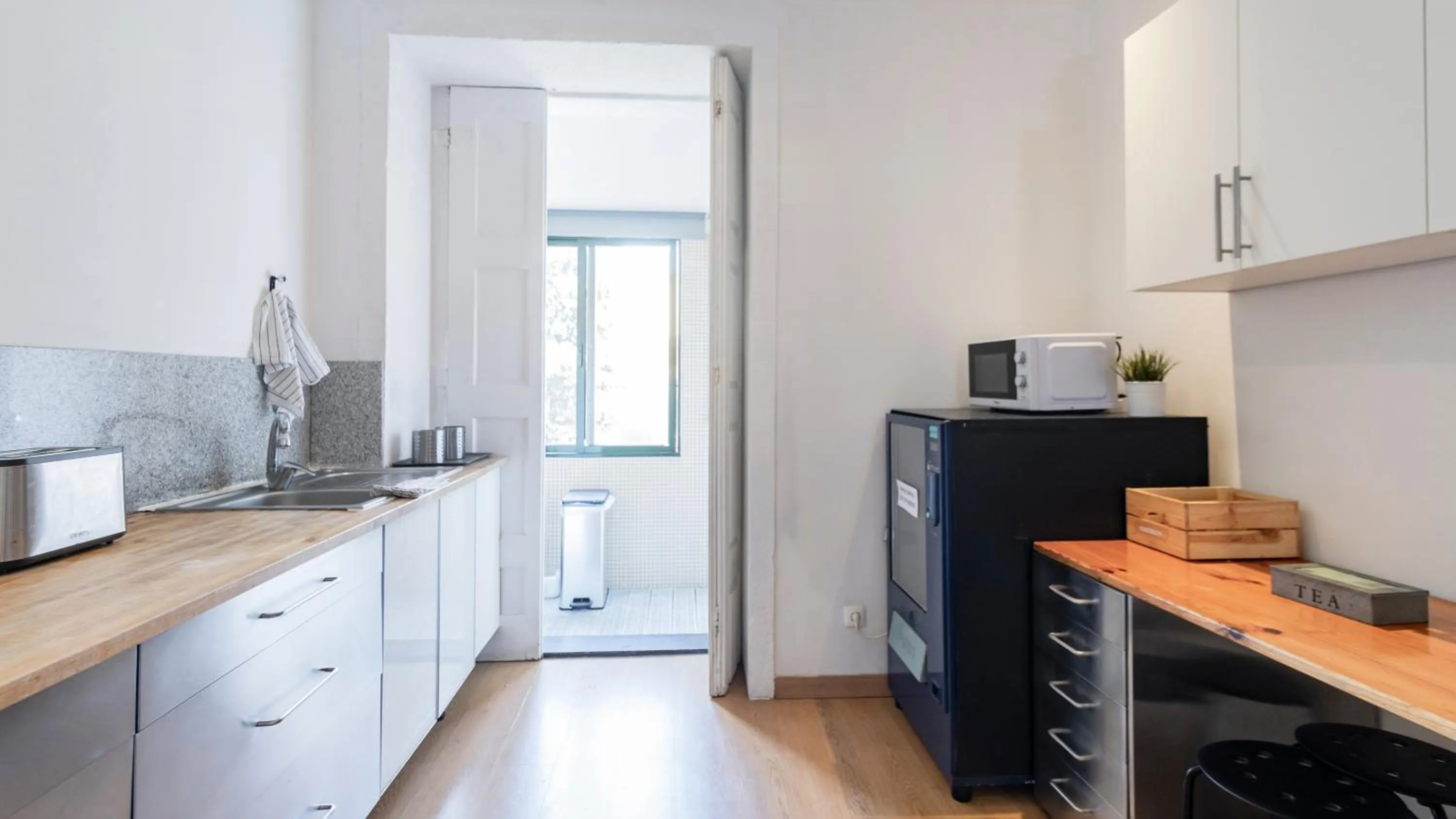 Coffee/tea facilities in Invictus Hostel