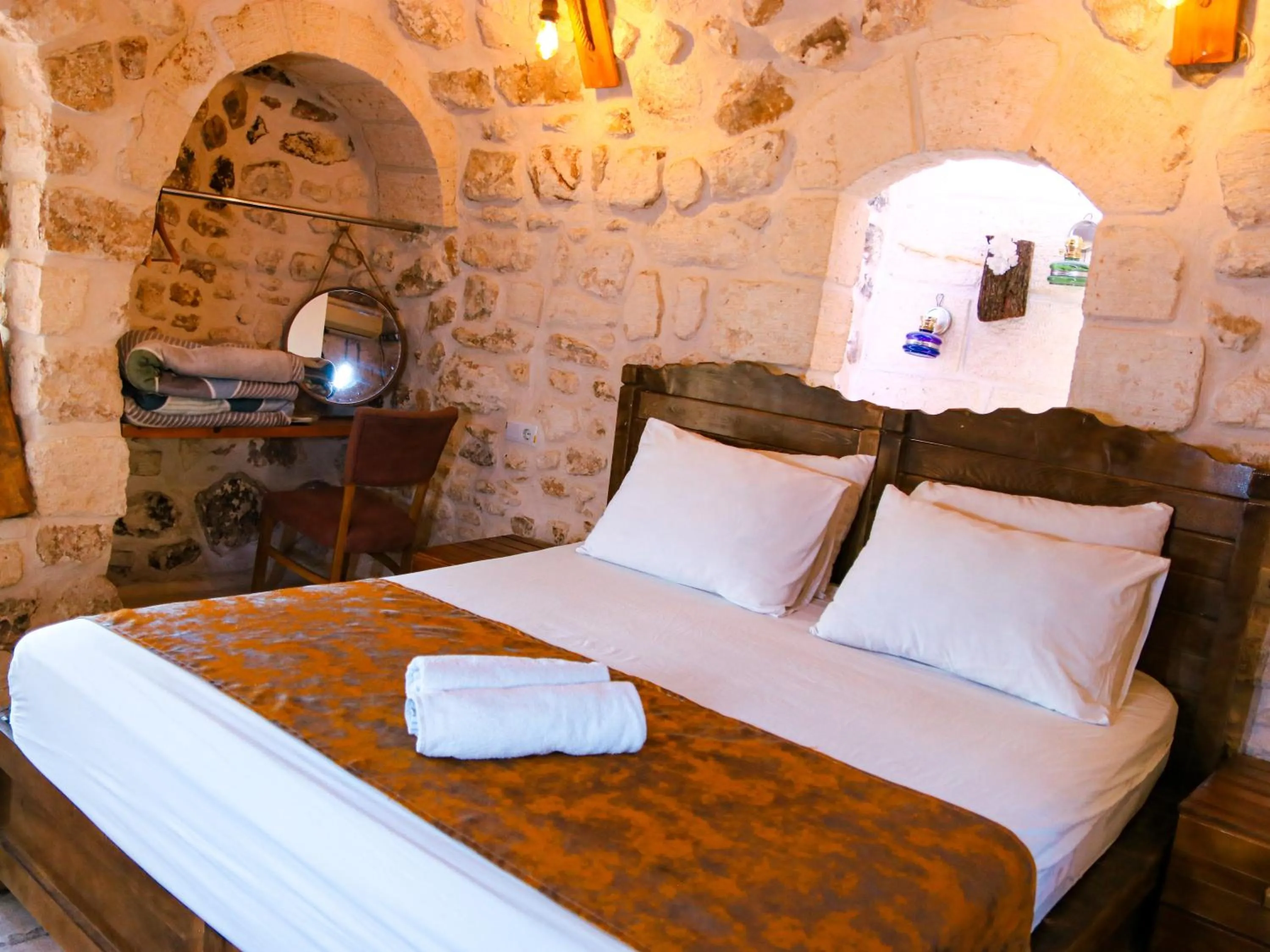 Bedroom, Bed in Mons Masius Hotel Teras