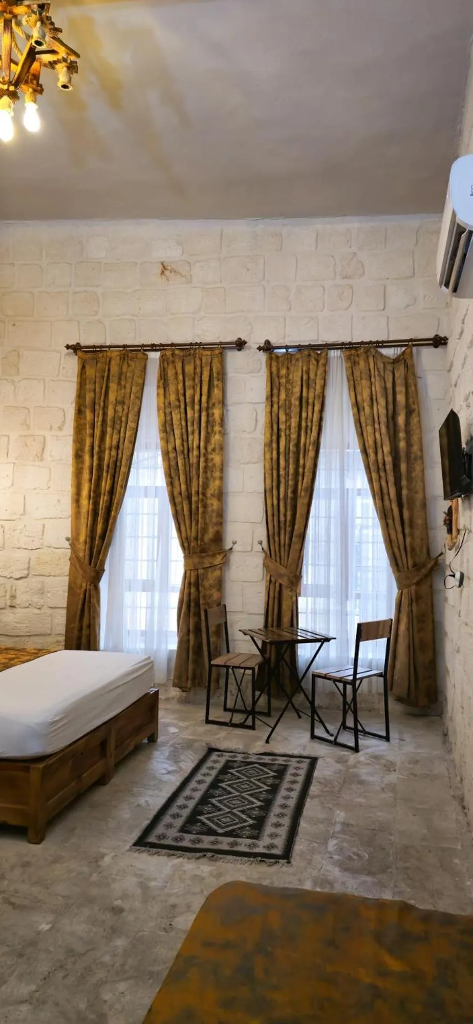 View (from property/room), Bed in Mons Masius Hotel Teras