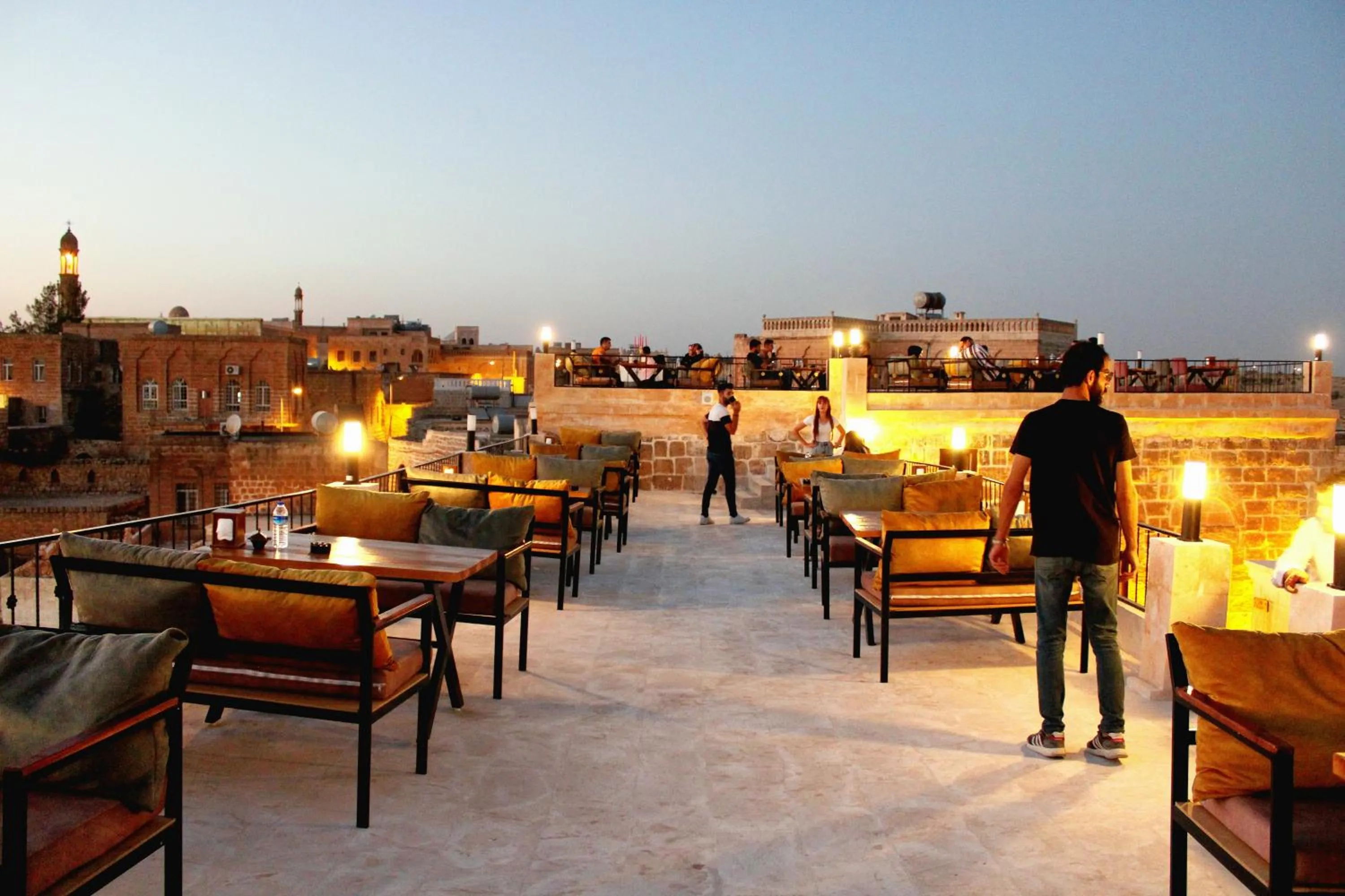 Patio in Mons Masius Hotel Teras