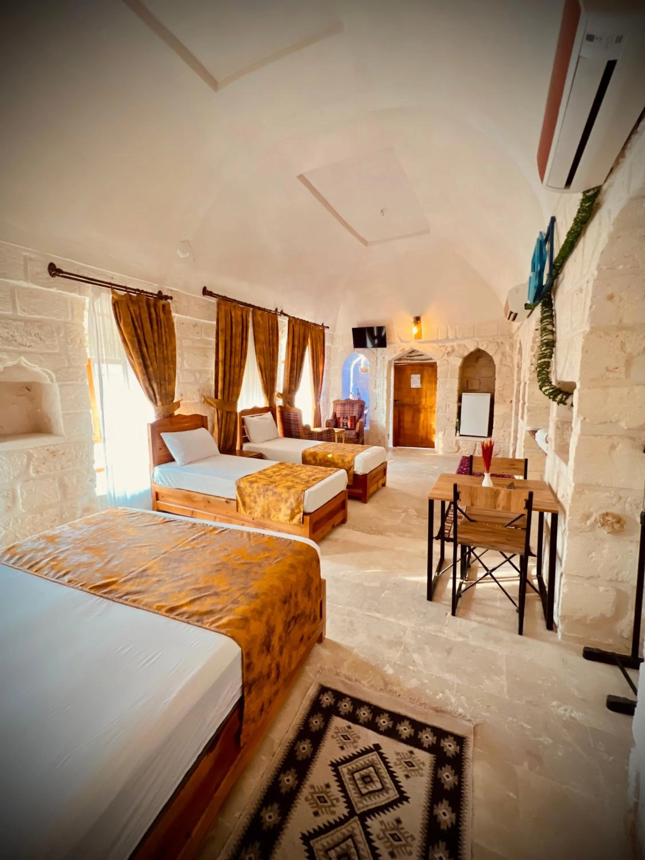 Bed in Mons Masius Hotel Teras