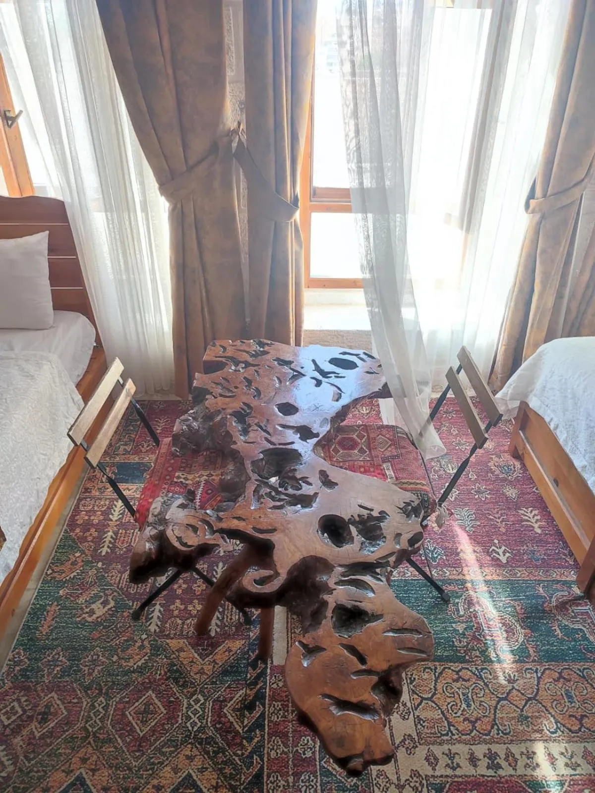 Dining area in Mons Masius Hotel Teras