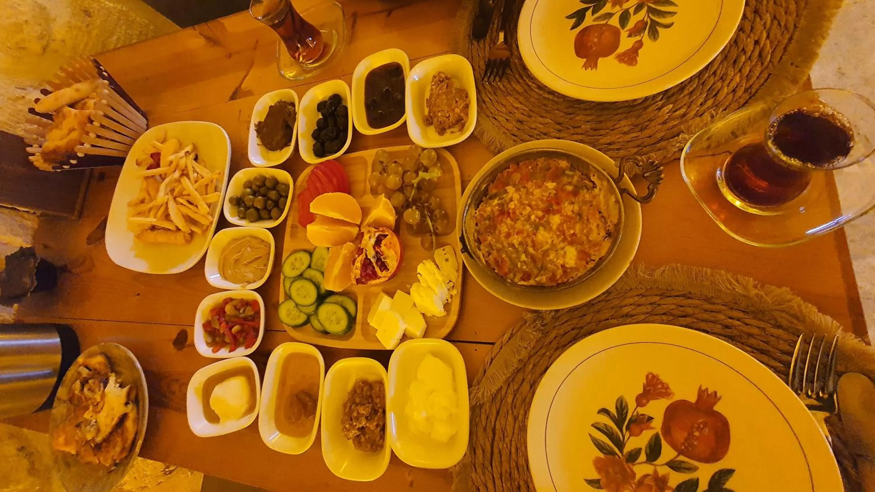 Restaurant/places to eat in Mons Masius Hotel Teras