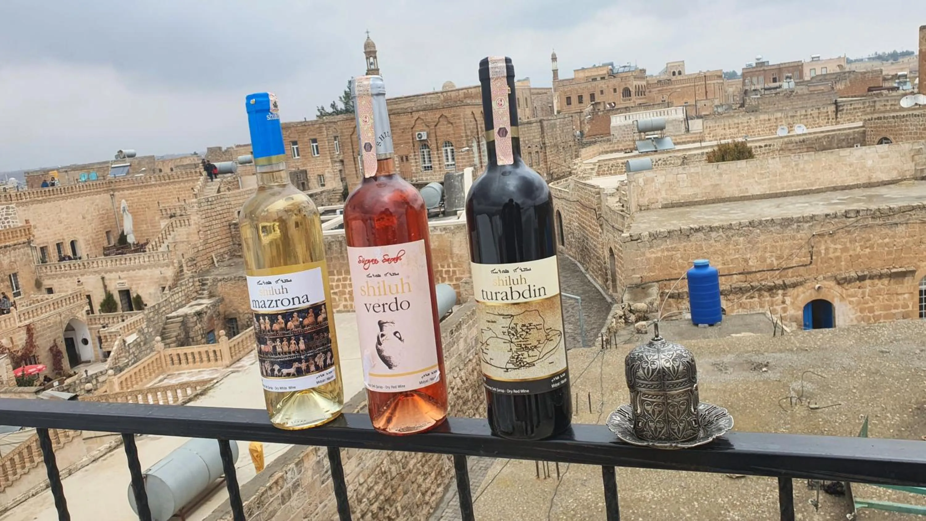 Property building in Mons Masius Hotel Teras